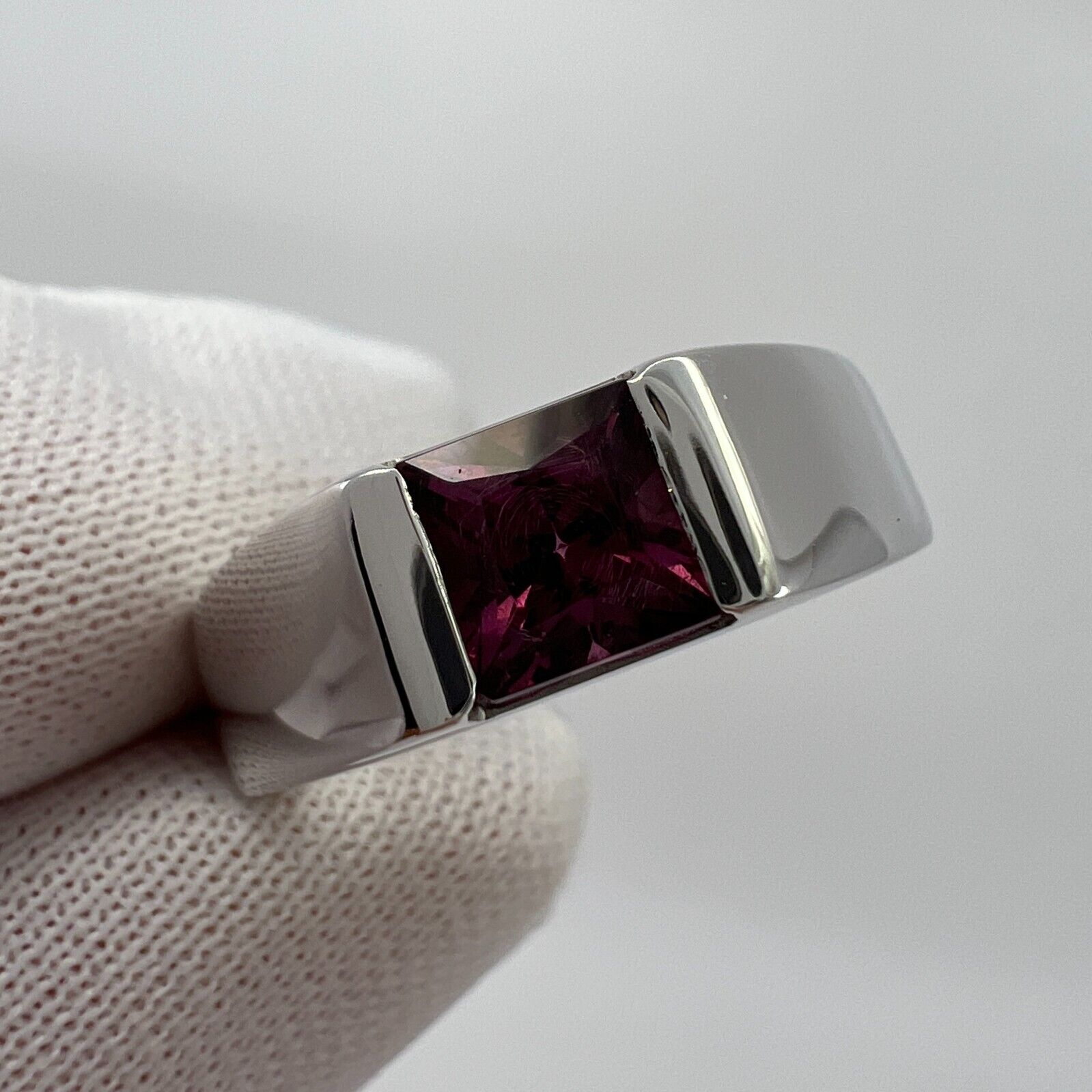 RARE Vintage Cartier Vivid Pink Purple Rhodolite Garnet 18k White Gold Tank Ring — view 4