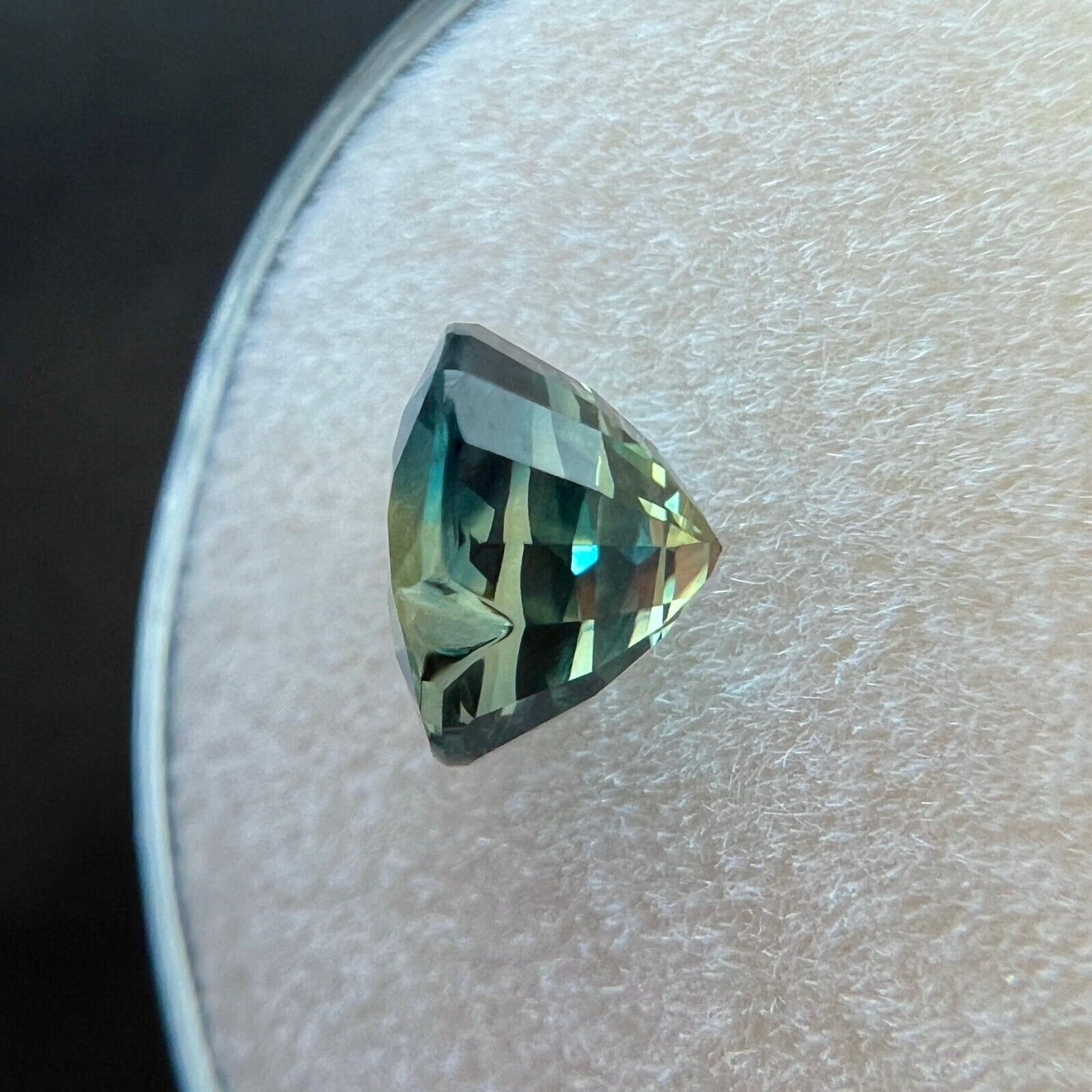 1.65ct NATURAL Sapphire VIVID Blue Green UNIQUE Heart Cut RARE Gem 7x6mm IF — view 5