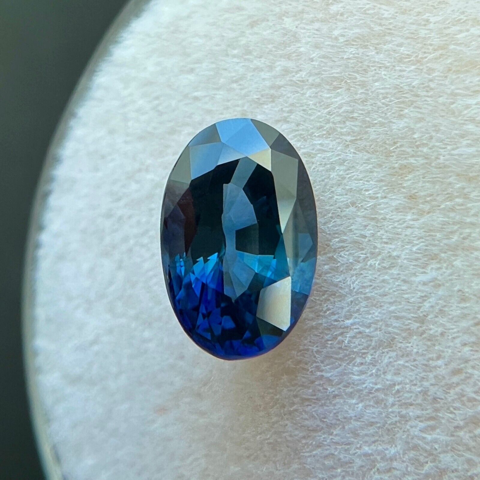 1.56ct CEYLON Sapphire ROYAL Blue Oval Cut NATURAL Gemstone 8x5.3mm VS — view 3