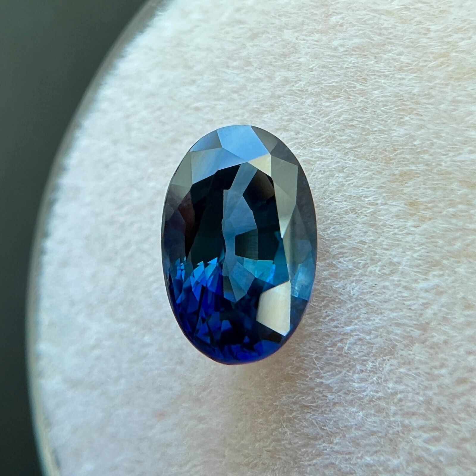 1.56ct CEYLON Sapphire ROYAL Blue Oval Cut NATURAL Gemstone 8x5.3mm VS — view 4