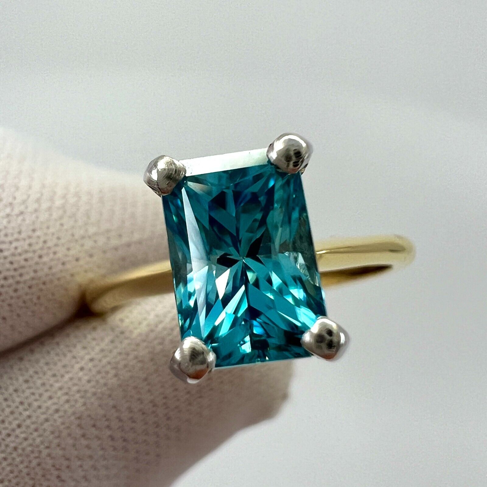 2.47ct Vivid Blue Zircon Fancy Emerald Radiant Cut 18k Gold Solitaire Ring — view 2