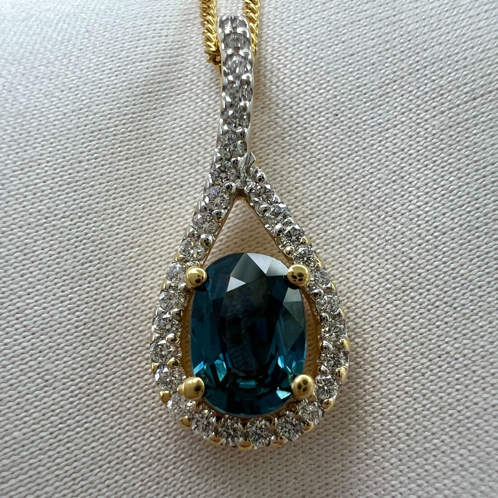 NATURAL 1.23ct Blue Sapphire & Diamond Crossover 18k Gold Oval Pendant Necklace — view 2