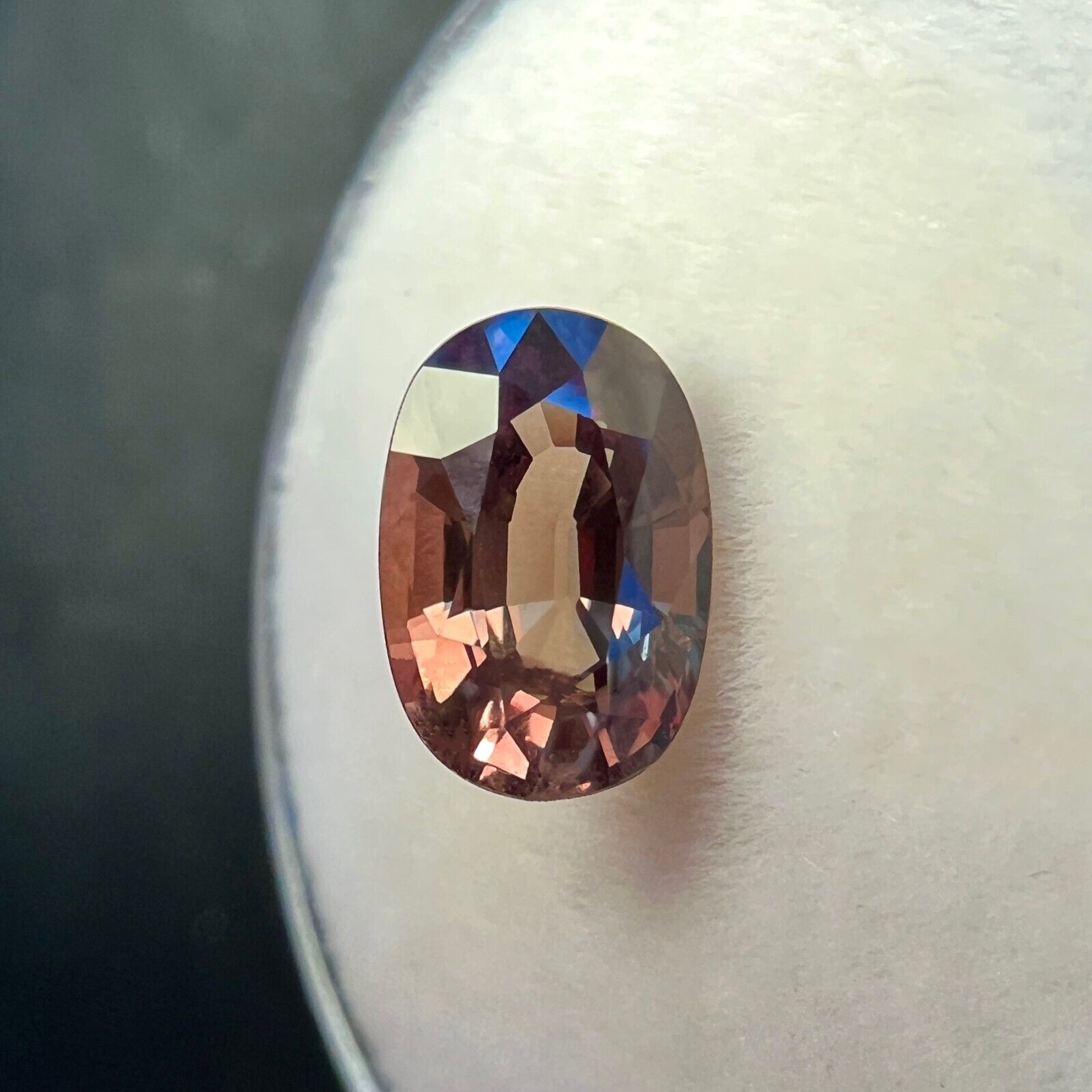 2.15ct NATURAL Colour Change Garnet GIA Certified UNTREATED Pyrope Spessartine — view 4