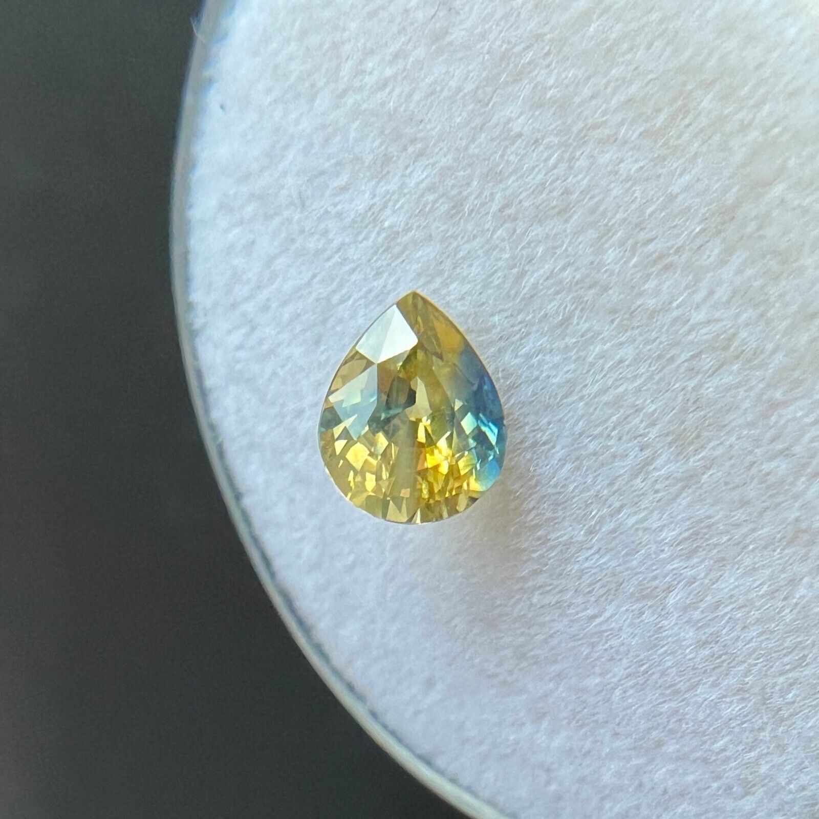 UNIQUE Untreated GIA CERTIFIED Parti Colour Sapphire Blue Yellow 0.82ct Pear VS — view 3