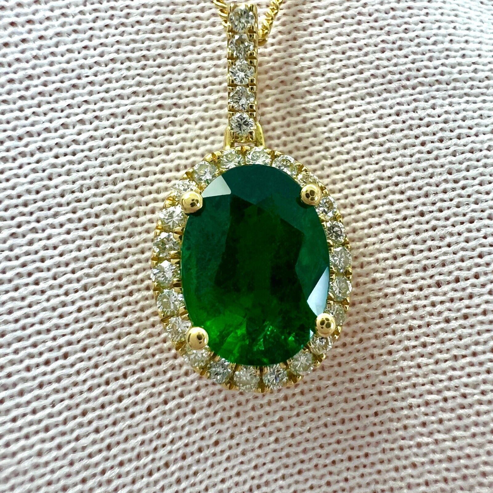 GIA Certified 1.26ct Fine Green Oval Cut Emerald & Diamond 18k Gold Halo Pendant — view 2