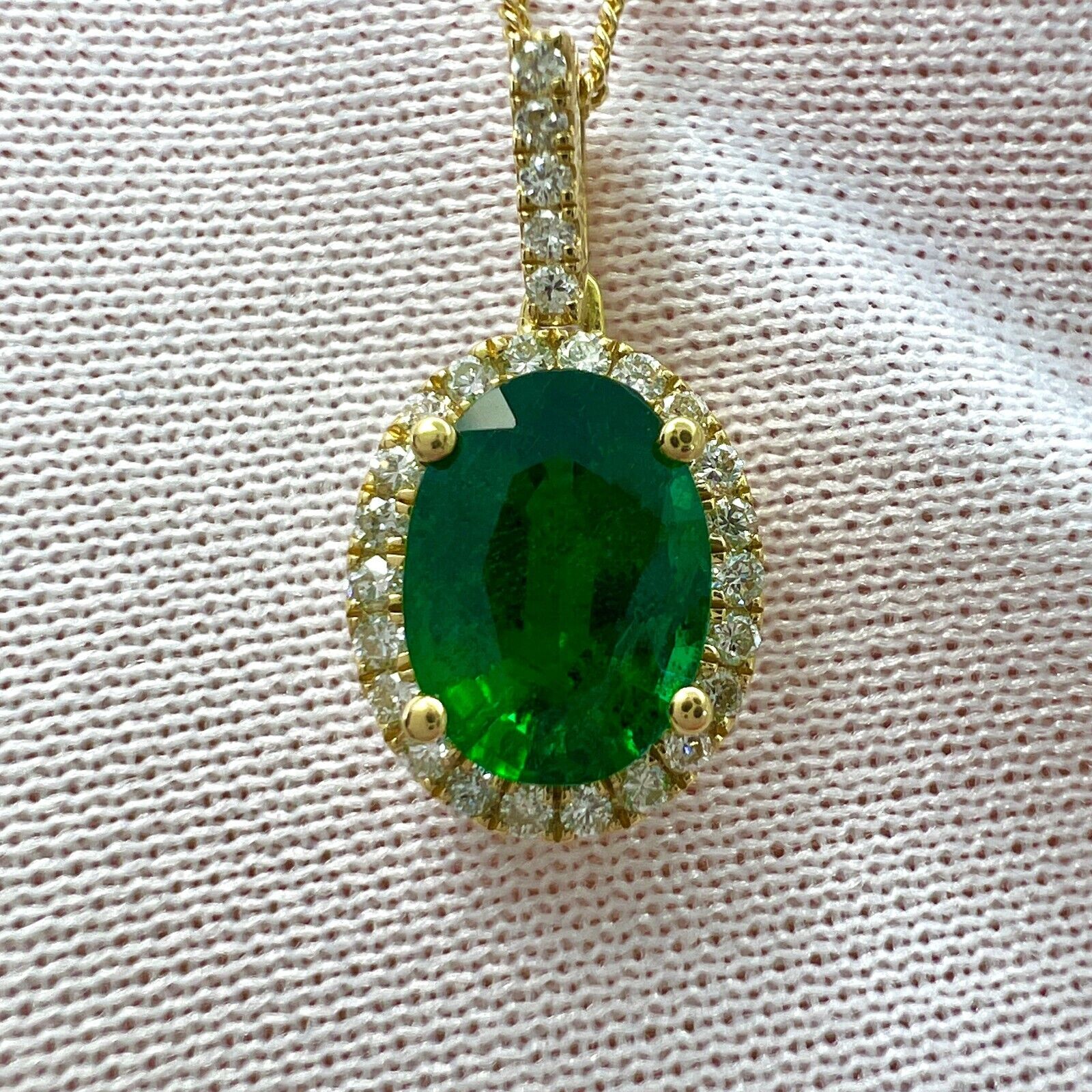 GIA Certified 1.26ct Fine Green Oval Cut Emerald & Diamond 18k Gold Halo Pendant — view 5