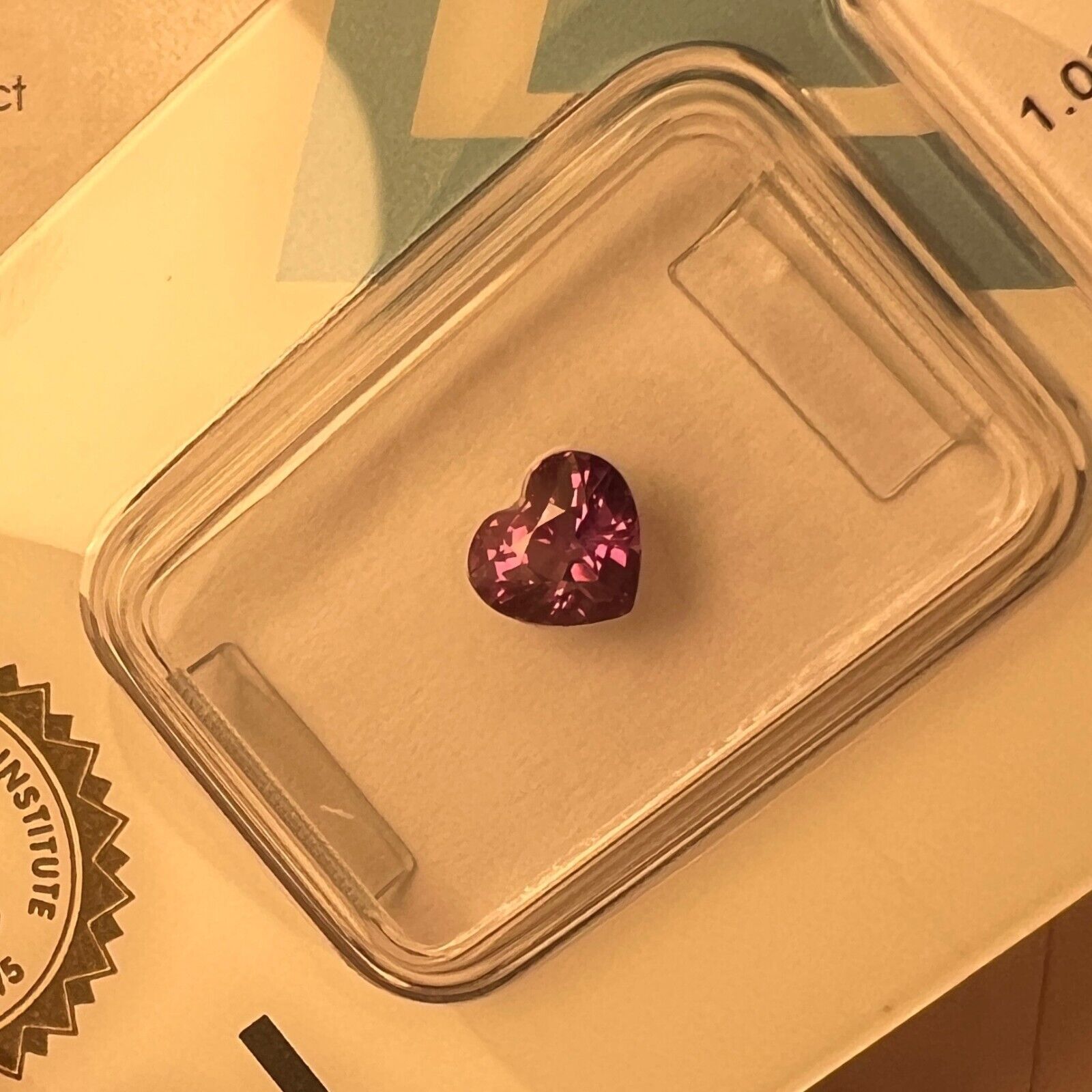 1.03ct NATURAL Colour Change Garnet Pink Purple IGI CERTIFIED Heart Cut Gem — view 4