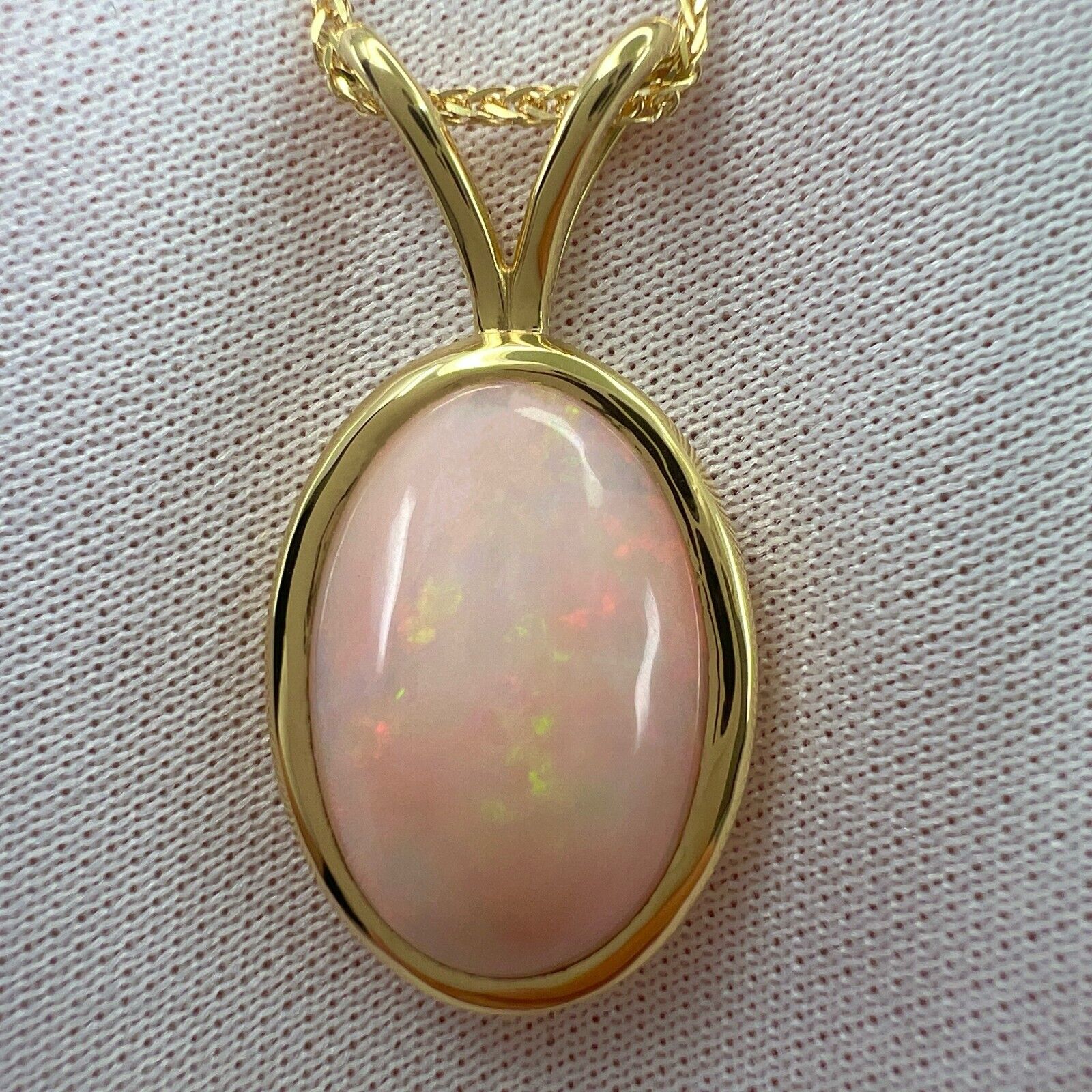 6.15ct Fine White Opal Oval Cabochon 18k Yellow Gold Bezel Pendant Necklace — view 2