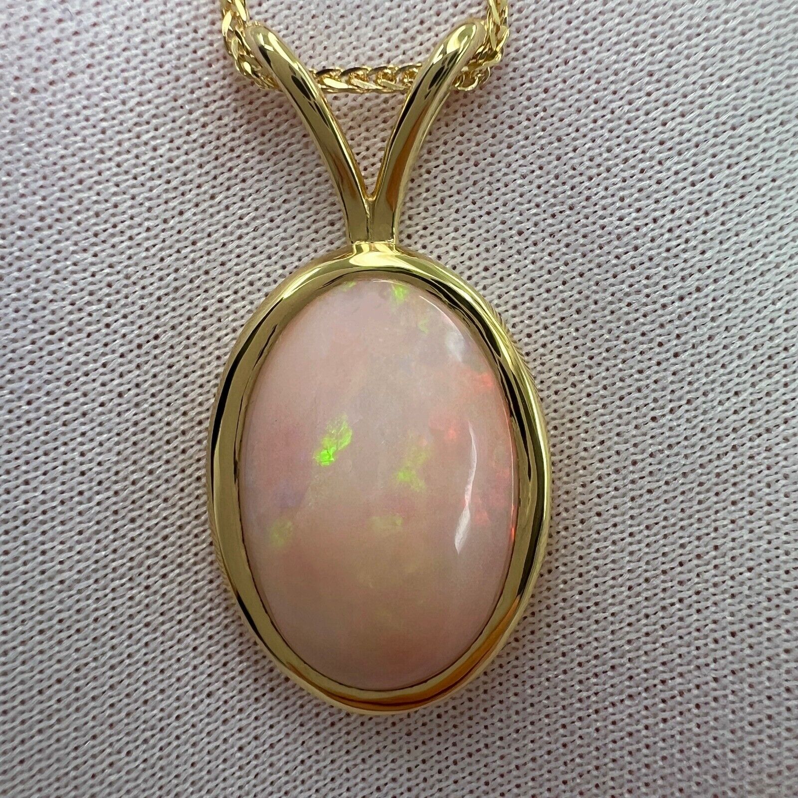6.15ct Fine White Opal Oval Cabochon 18k Yellow Gold Bezel Pendant Necklace — view 3