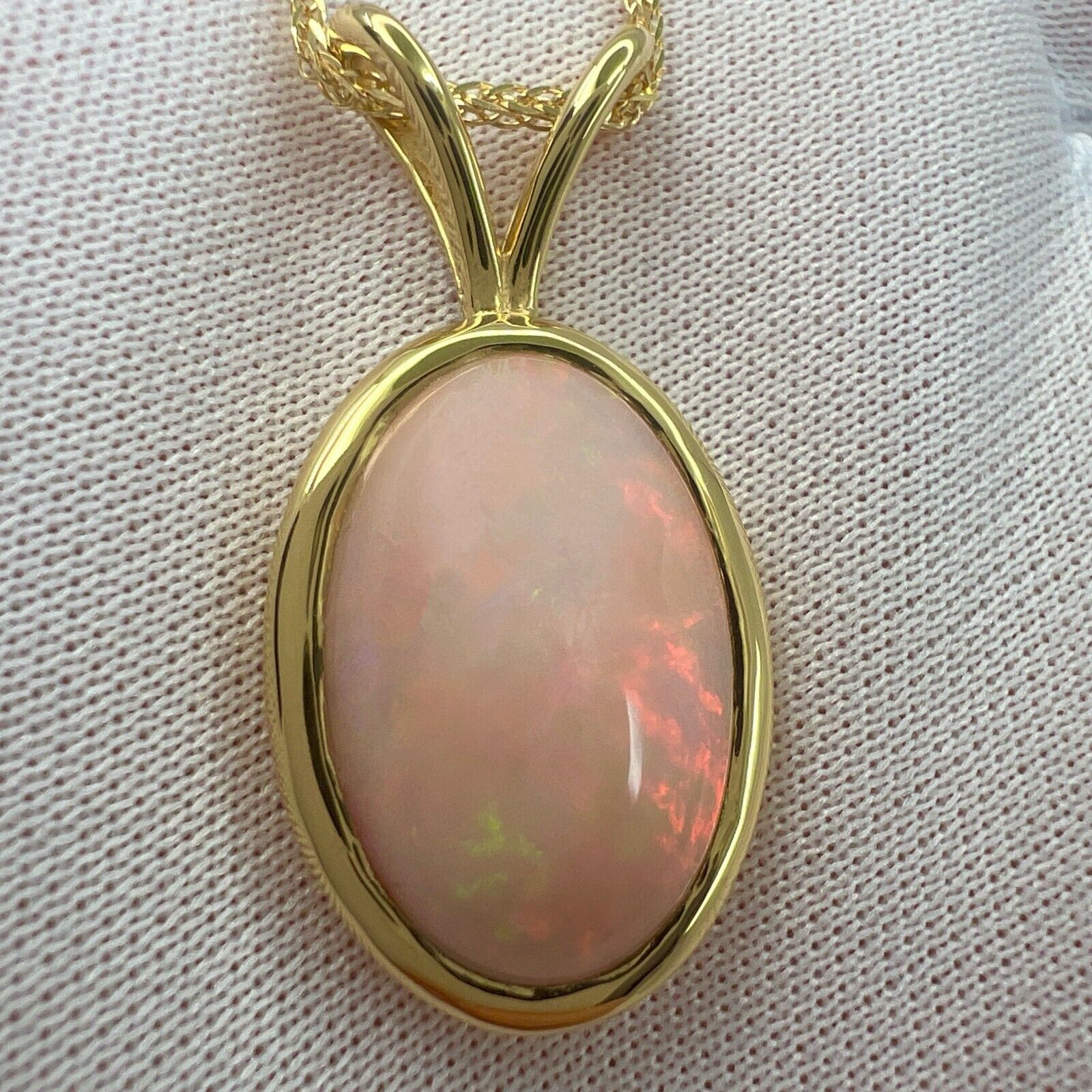 6.15ct Fine White Opal Oval Cabochon 18k Yellow Gold Bezel Pendant Necklace — view 4