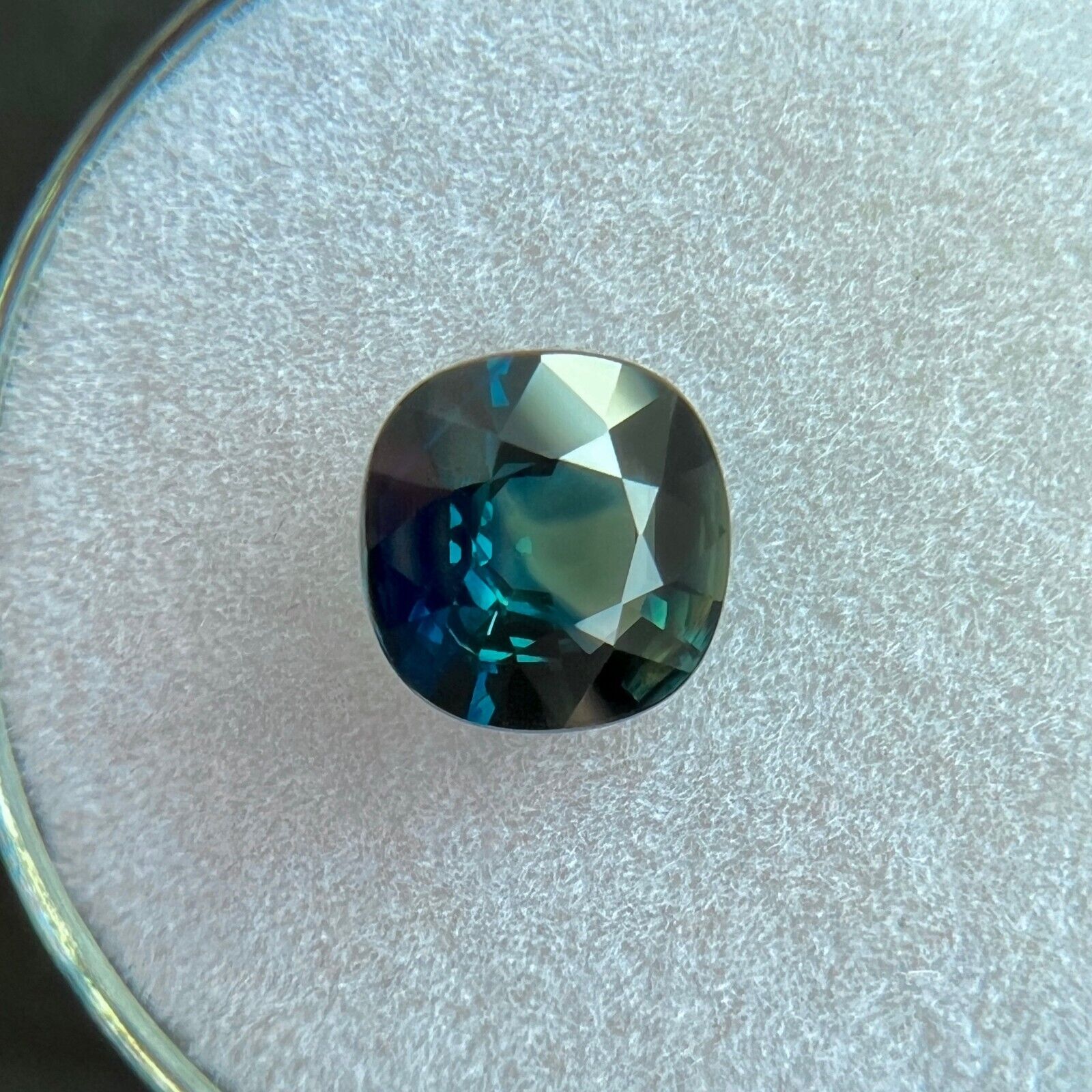 NATURAL 1.60ct Bi Colour Sapphire UNIQUE Blue Green Cushion Cut Loose Gem IF — view 4