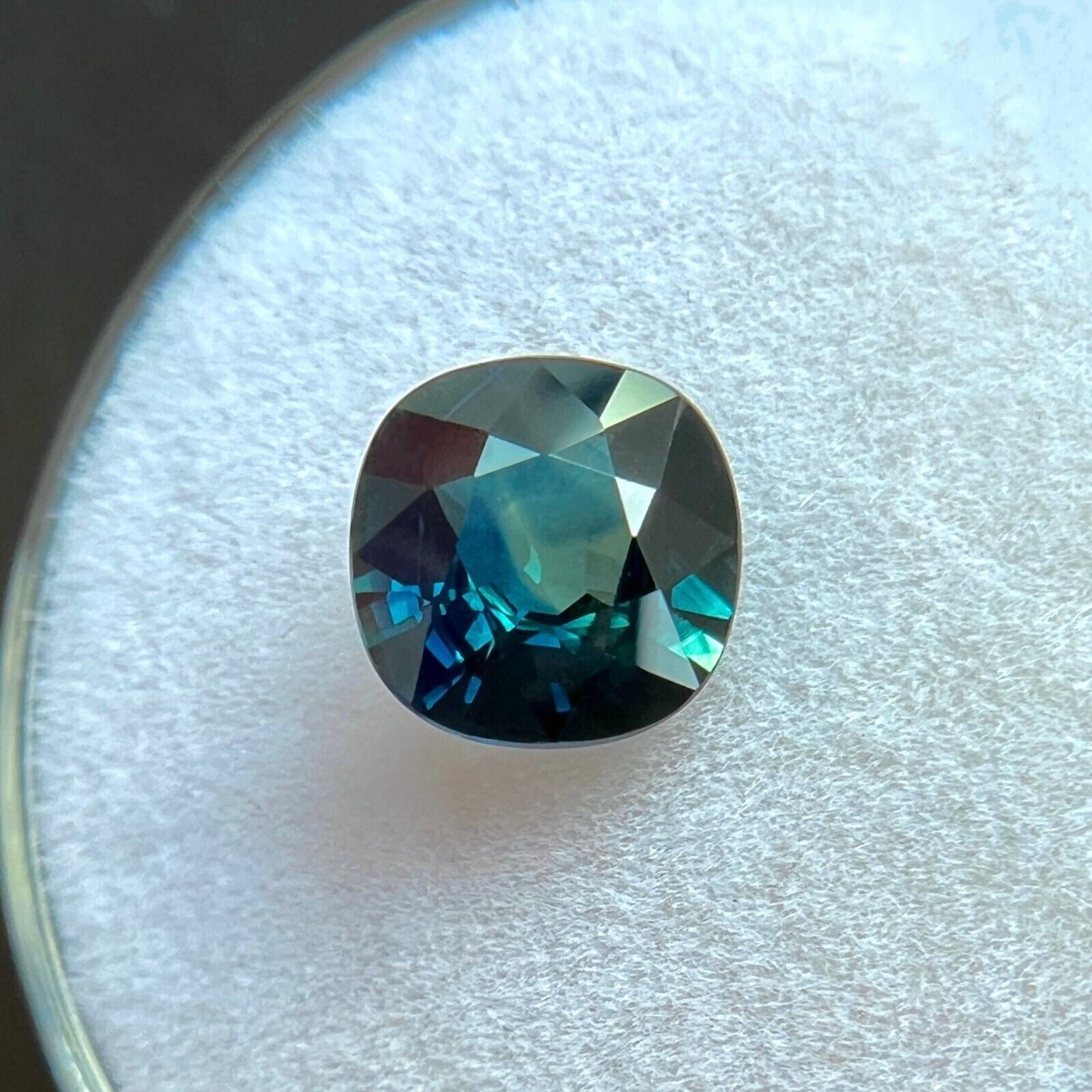 NATURAL 1.60ct Bi Colour Sapphire UNIQUE Blue Green Cushion Cut Loose Gem IF — view 5