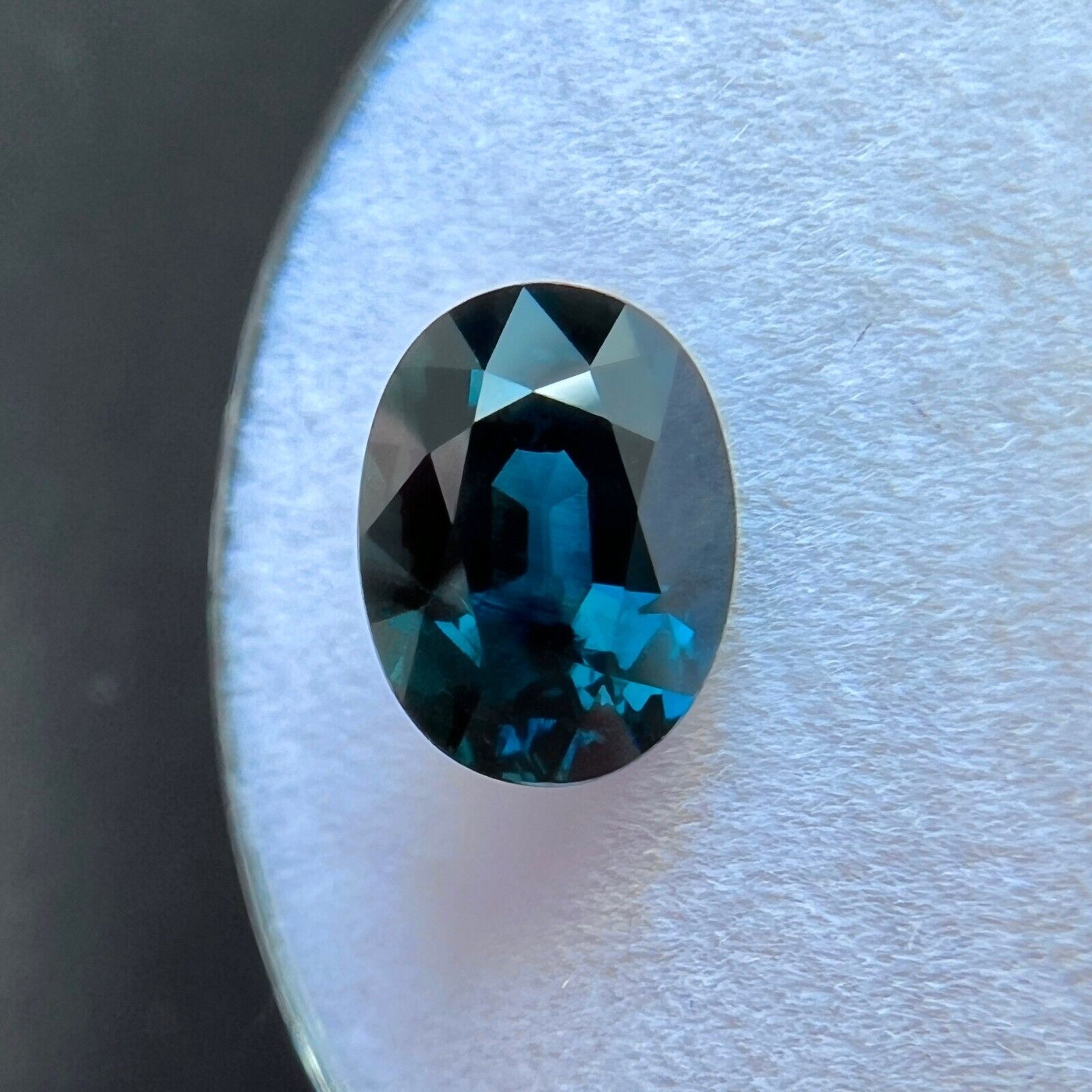Fine 2.14ct NATURAL Deep Green Blue Sapphire Oval Cut Loose Gemstone 8.5x6.2mm — view 4