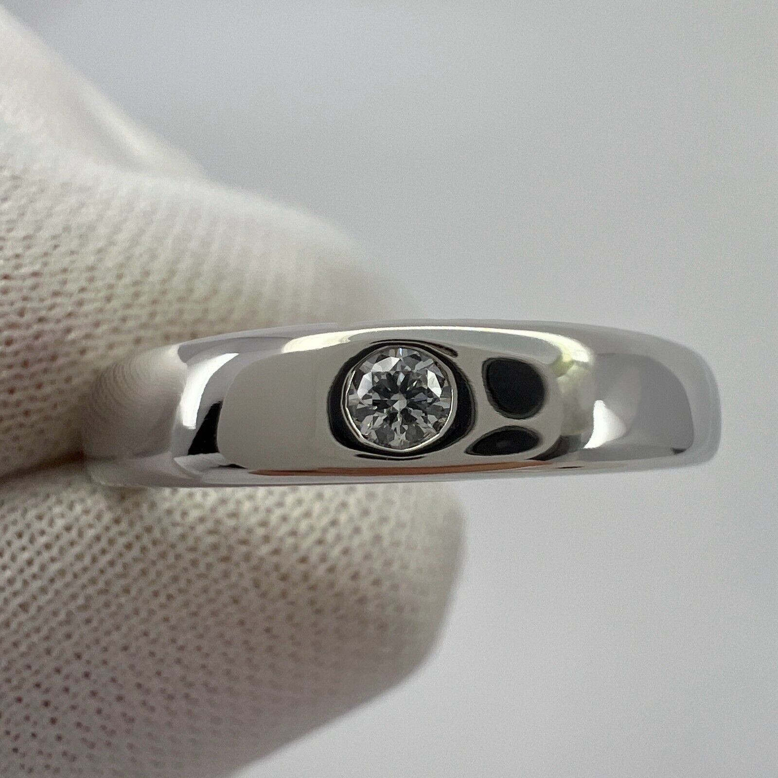 Vintage Van Cleef & Arpels NY Natural Diamond Platinum Solitaire Band Ring 49 — view 5