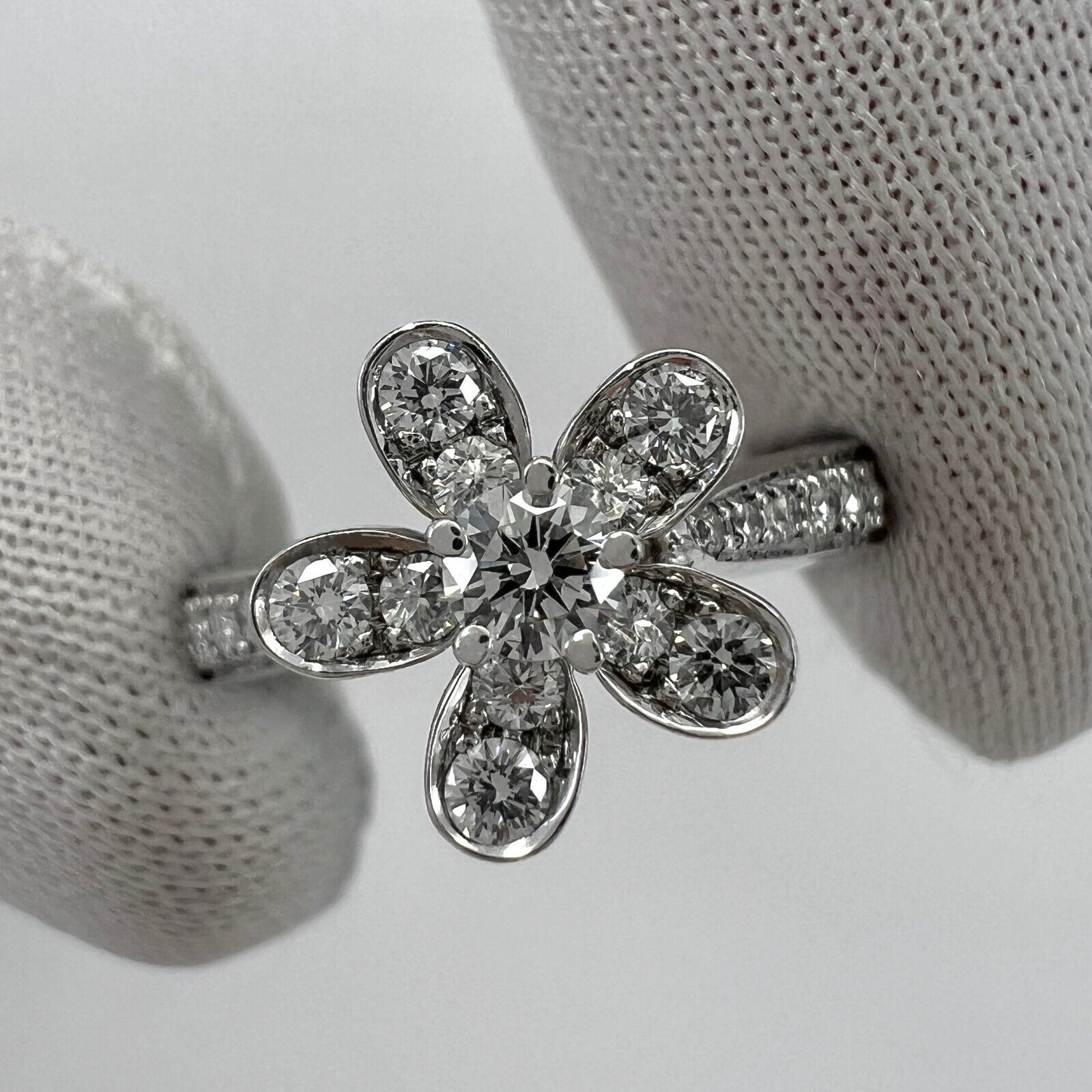Rare Vintage Van Cleef & Arpels Socrate Diamond 18k White Gold Flower Ring Cert — view 5