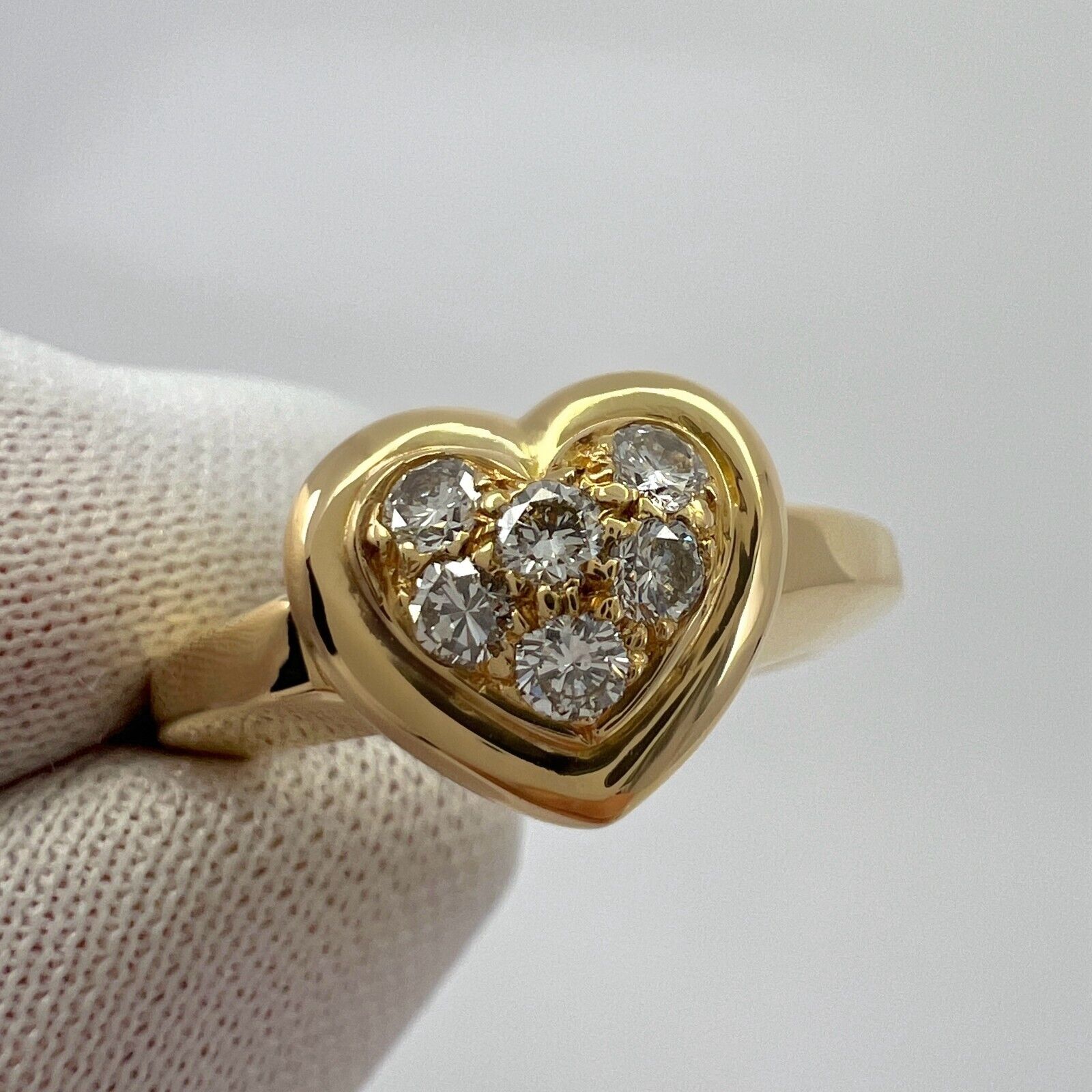 Rare Vintage Van Cleef & Arpels 18k Yellow Gold Diamond Heart Ring And Pendant — view 4