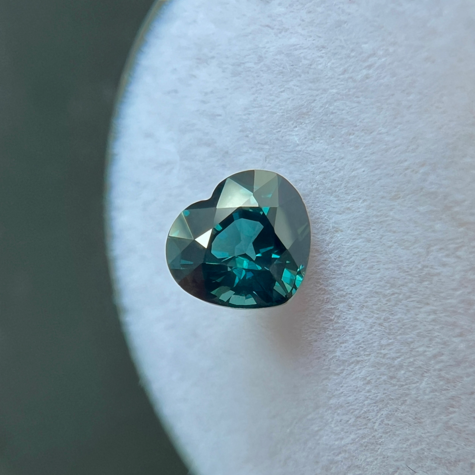 NATURAL 1.18ct Untreated Green Blue Sapphire GIA CERTIFIED Unheated Heart Cut — view 4