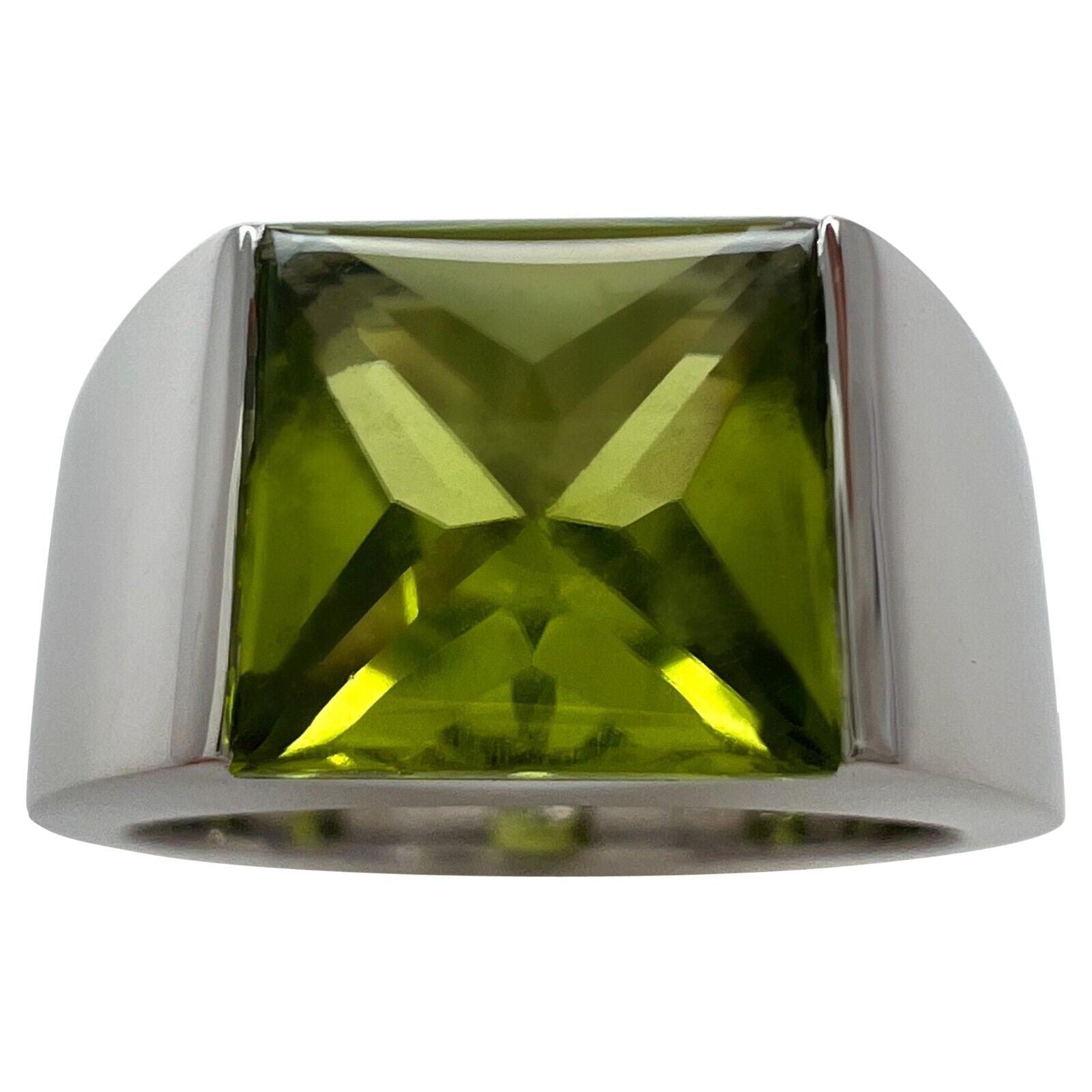 Vintage Cartier Vivid Green Peridot 18k White Gold Large Tank Band Solo Ring 50 — view 1