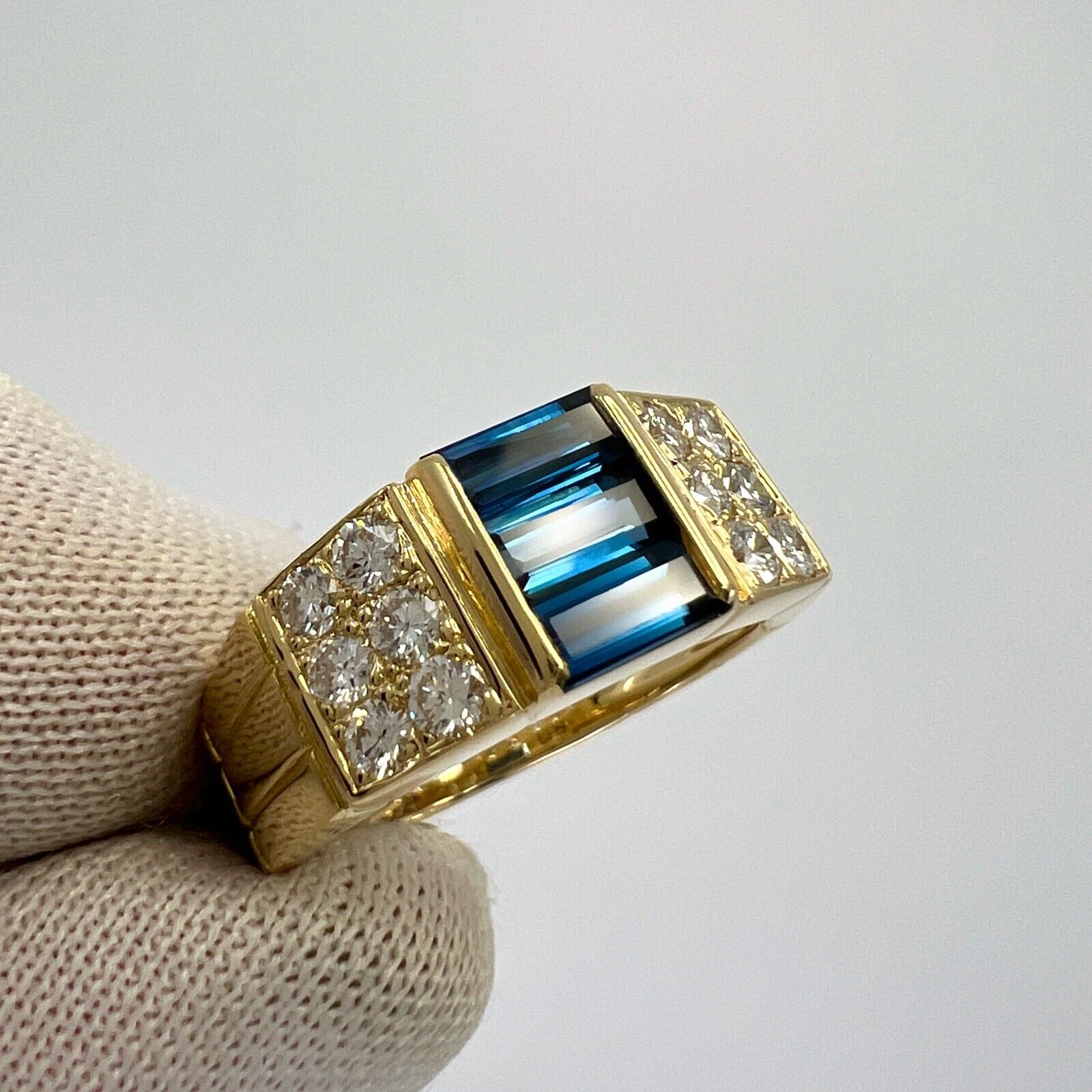 Rare Vintage Van Cleef & Arpels Blue Sapphire And Diamond Cocktail Band Ring — view 5