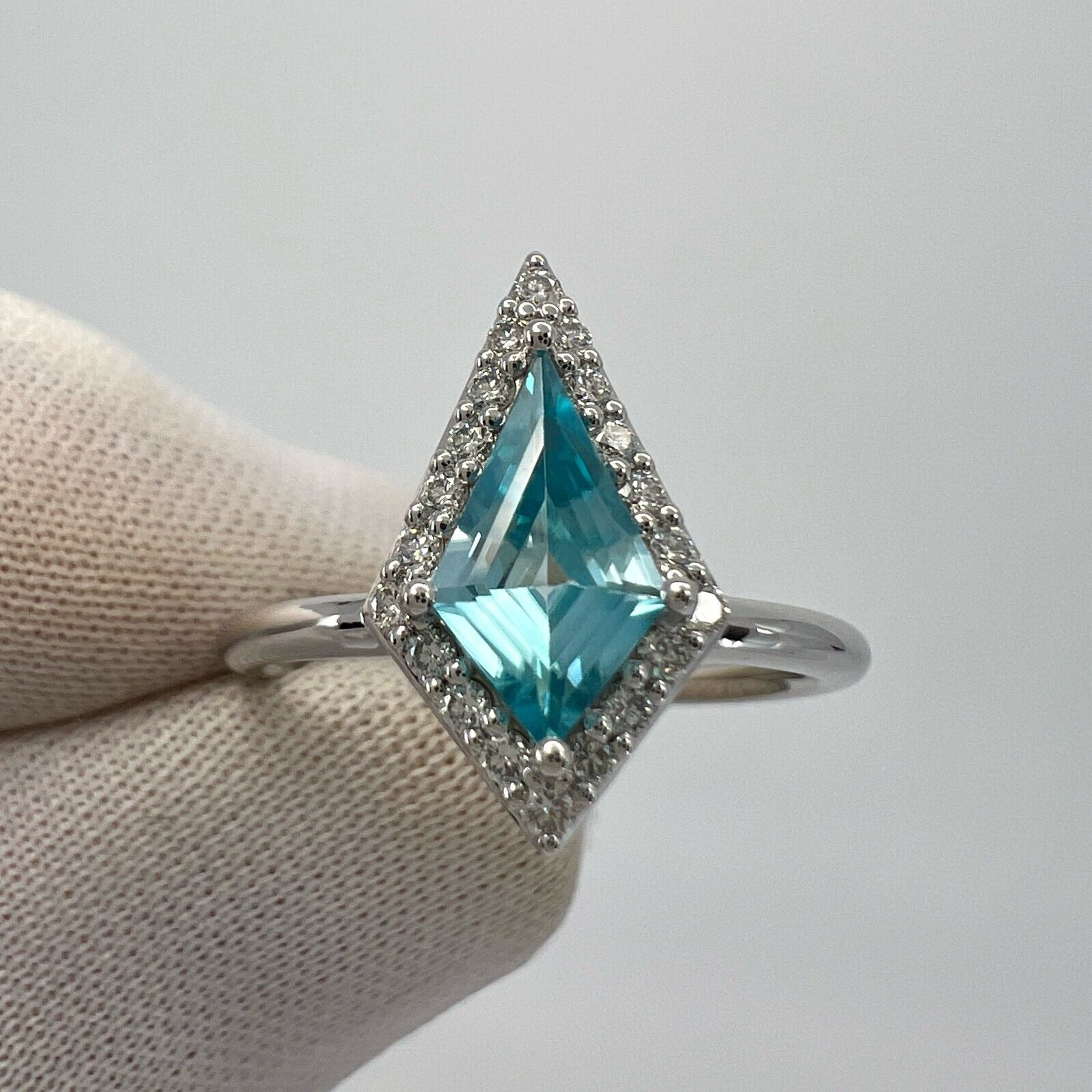 Natural 1.07ct Fancy Kite Vivid Blue Zircon & Diamond 18k White Gold Halo Ring — view 4