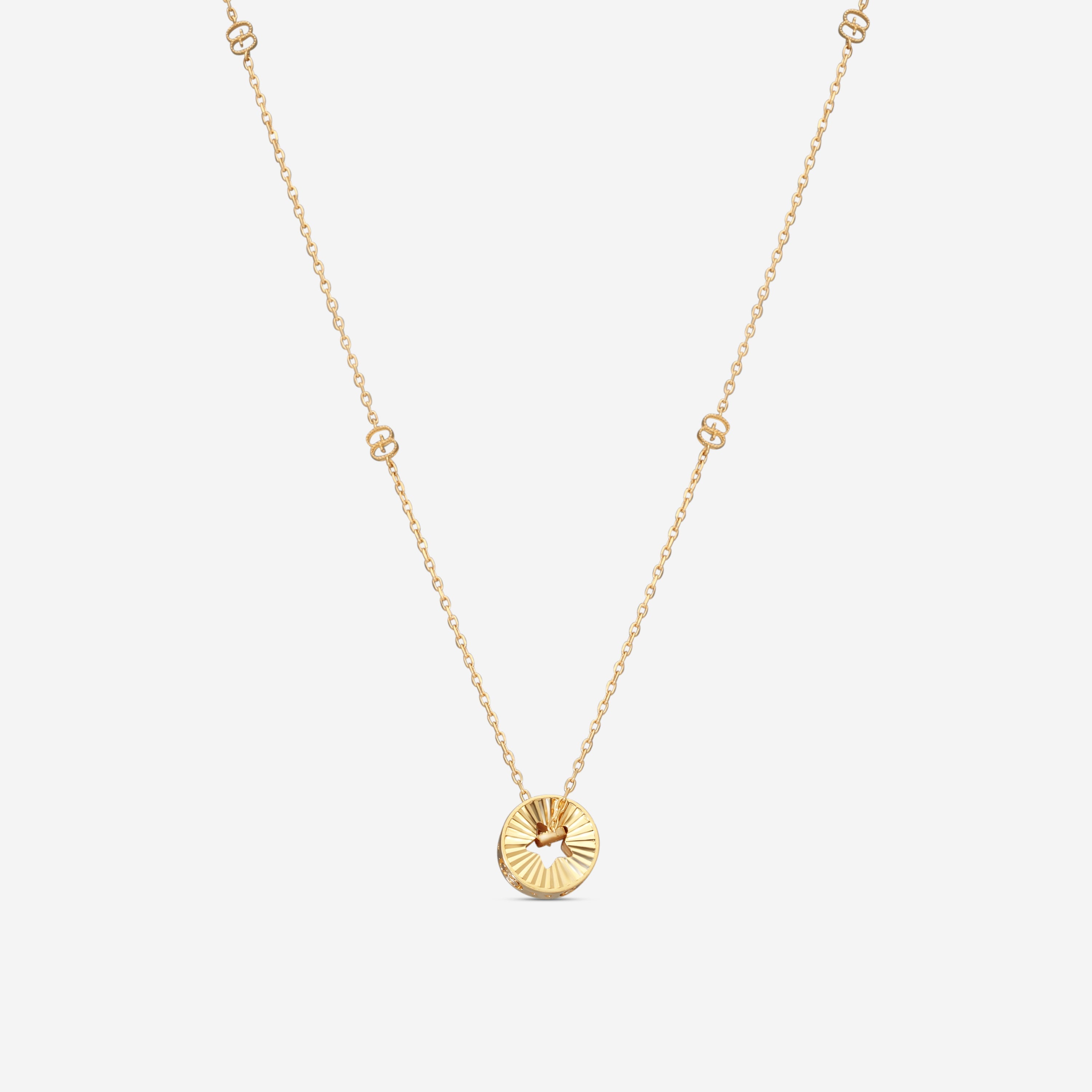 Gucci Icon 18K Yellow Gold Round Star Cut Out Pendant Necklace YBB72936300100U