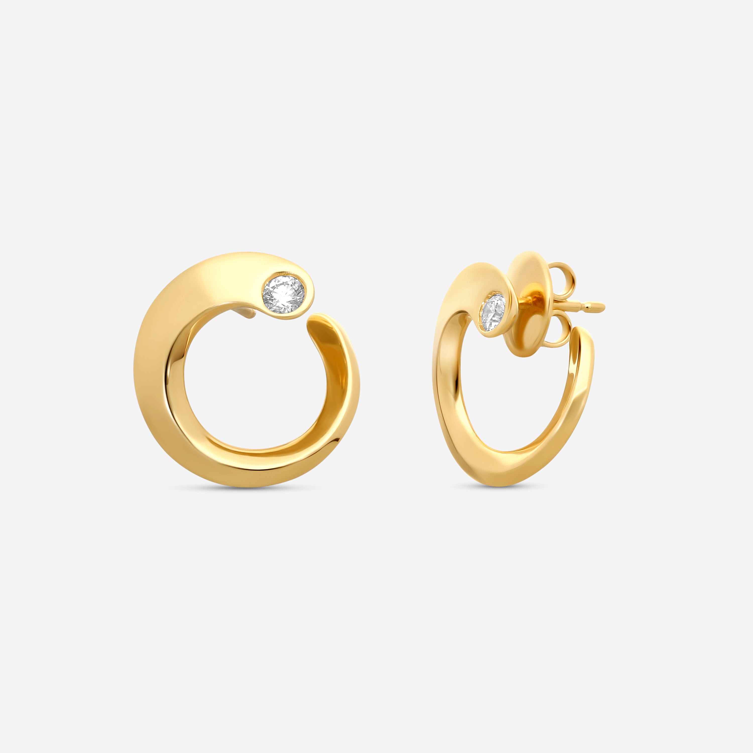 Crivelli Like 18K Yellow Gold Diamond C Earrings E0271E — view 2