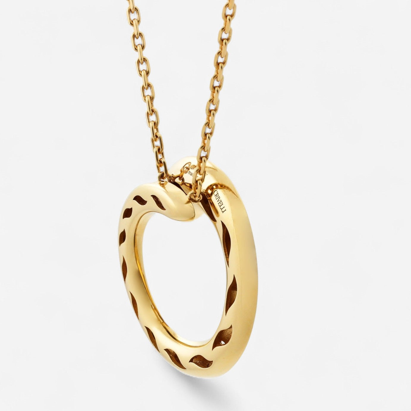 Crivelli 18K Yellow Gold Diamond Circle Pendant Necklace P0008E — view 3