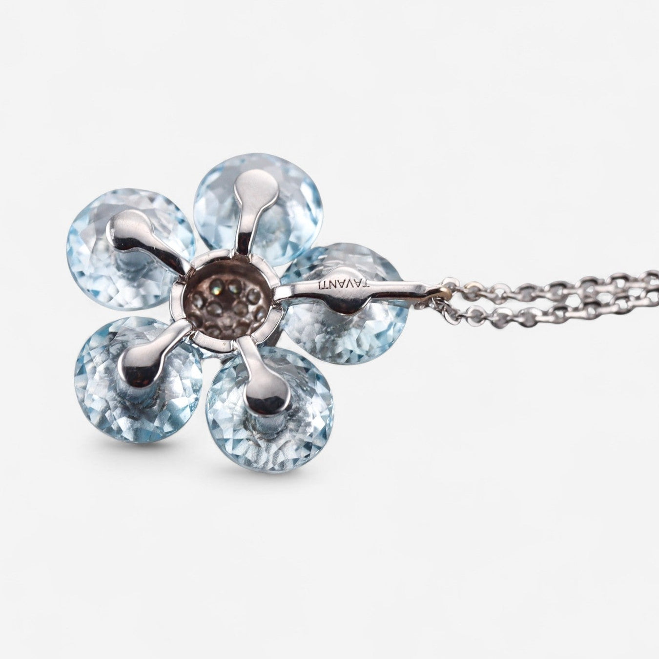 Tavanti 18K White Gold Diamond & Blue Topaz Pendant Necklace JF-82-2090-W-99 — view 3