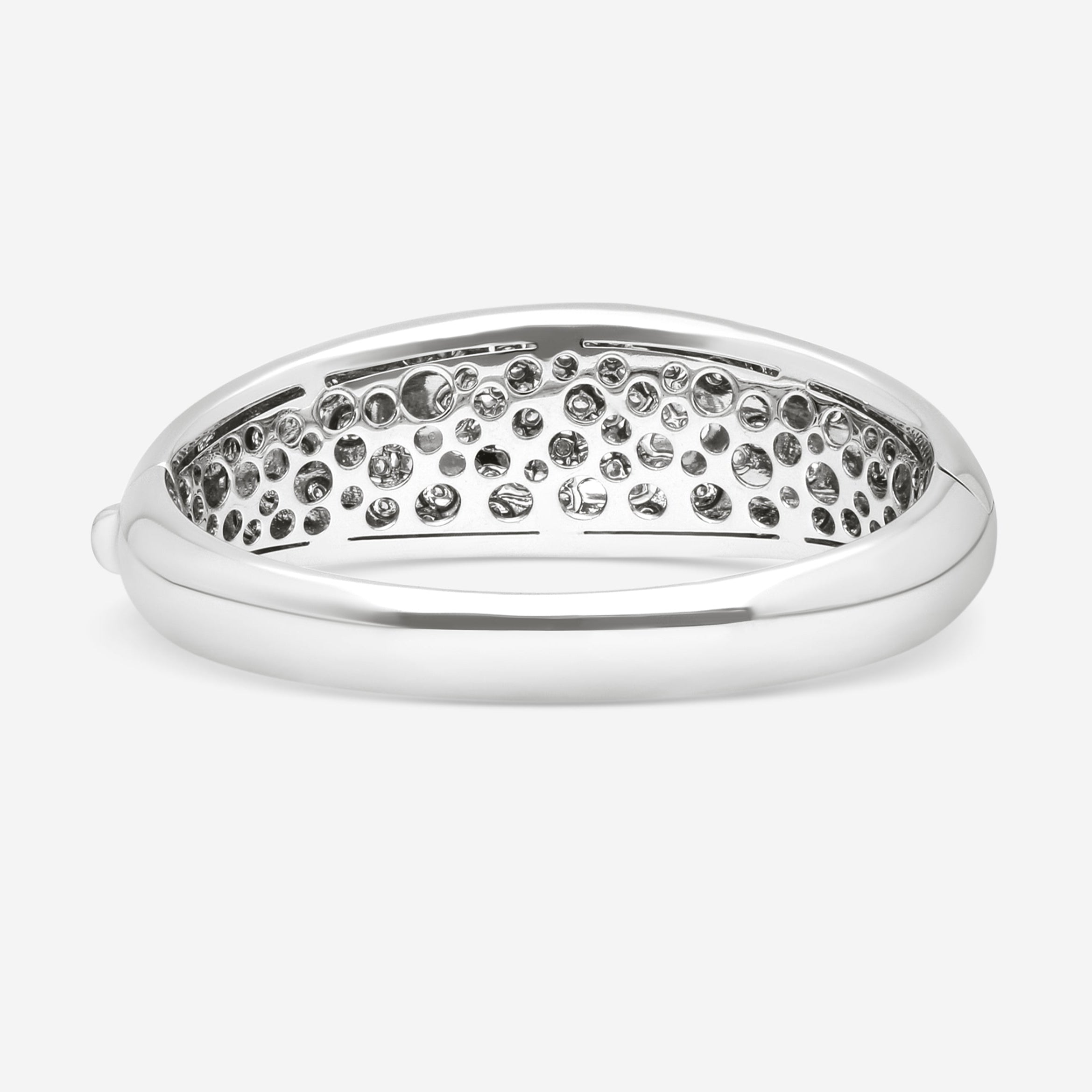 Damiani 18K White Gold Diamond Bangle Bracelet 20039153 — view 3