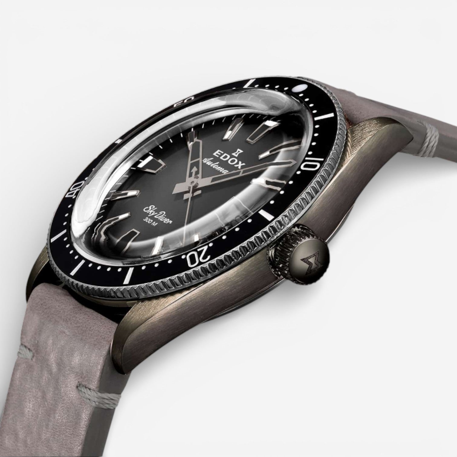 Edox Skydiver Aged Steel Limited Edition Automatic Men's Watch 80126-3VIN-GDN — view 2