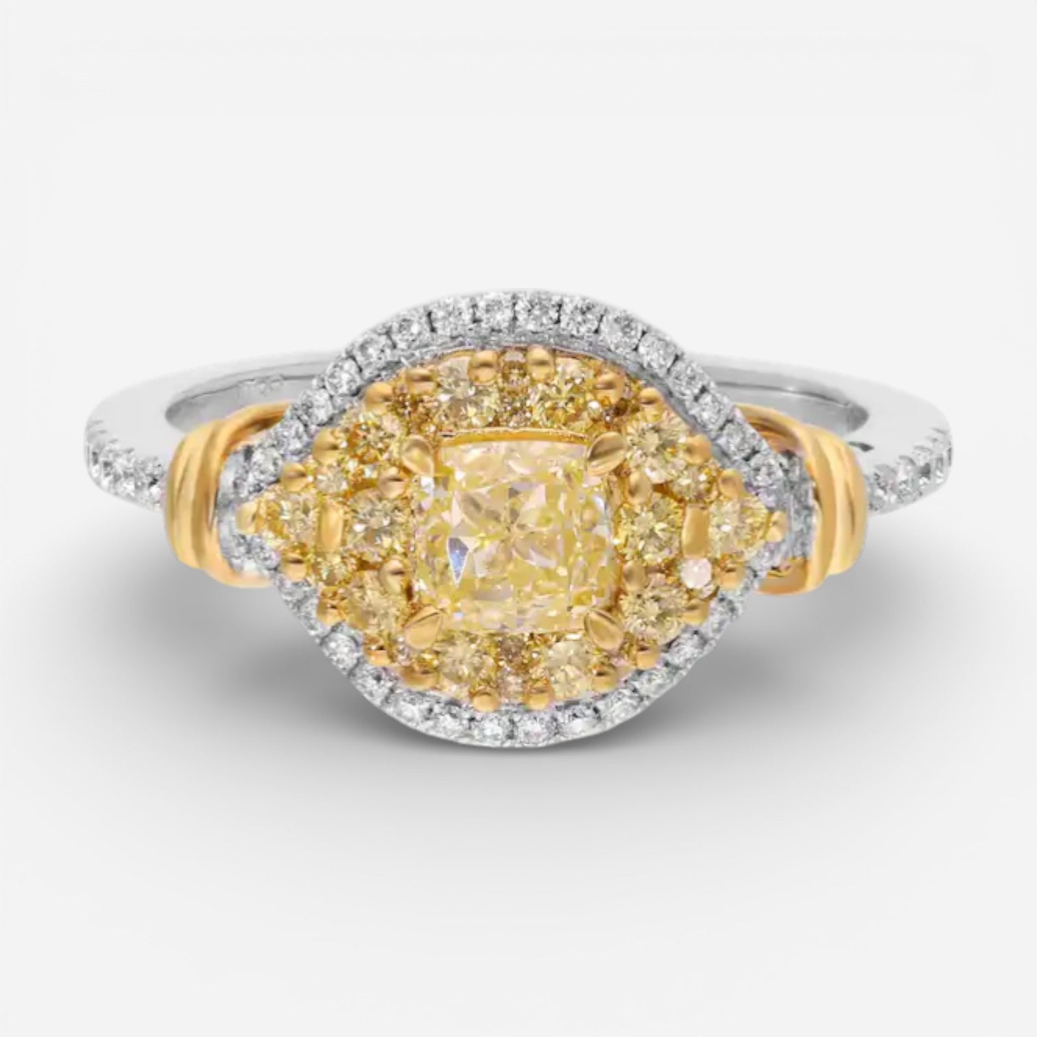 Gregg Ruth 18K Yellow Gold Diamond Engagement Ring Sz. 6.5 603129
