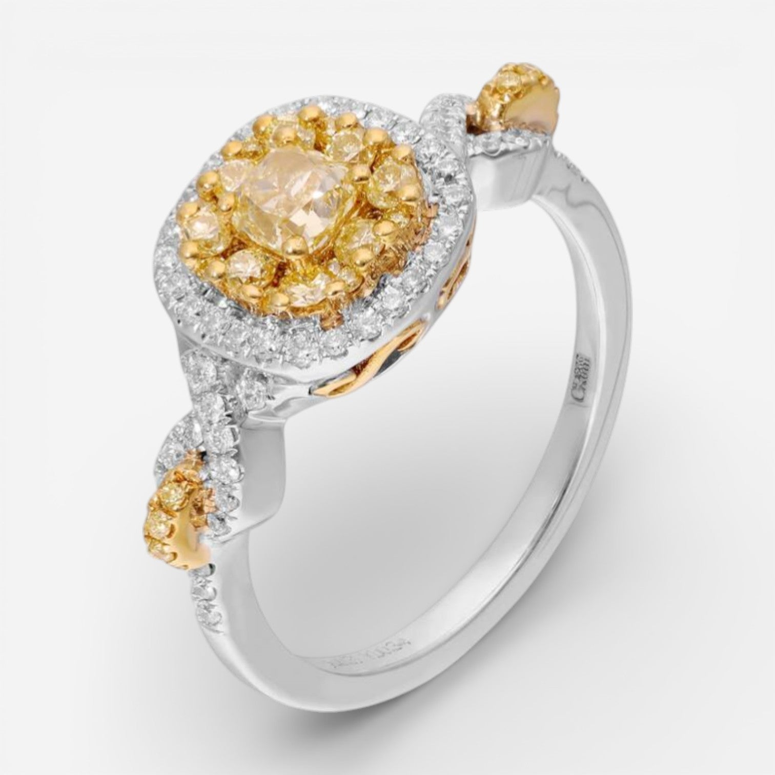 Gregg Ruth 18K Yellow Gold Diamond Engagement Ring Sz. 6.5 602942-916 — view 2