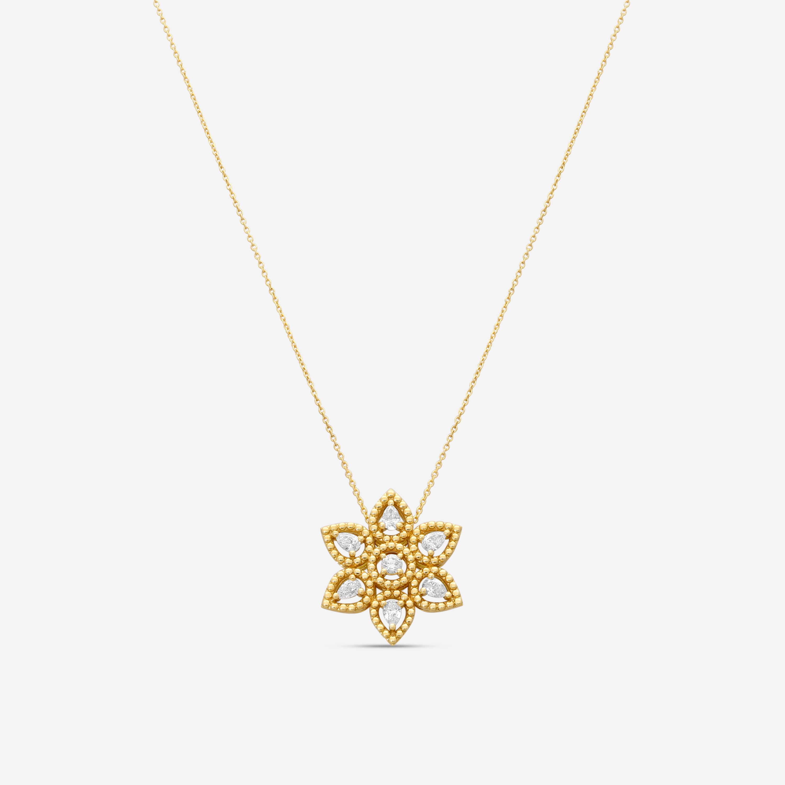 Roberto Coin Dolcetto 18K Yellow Gold Diamond Star Pendant Necklace 111493AYCHX0