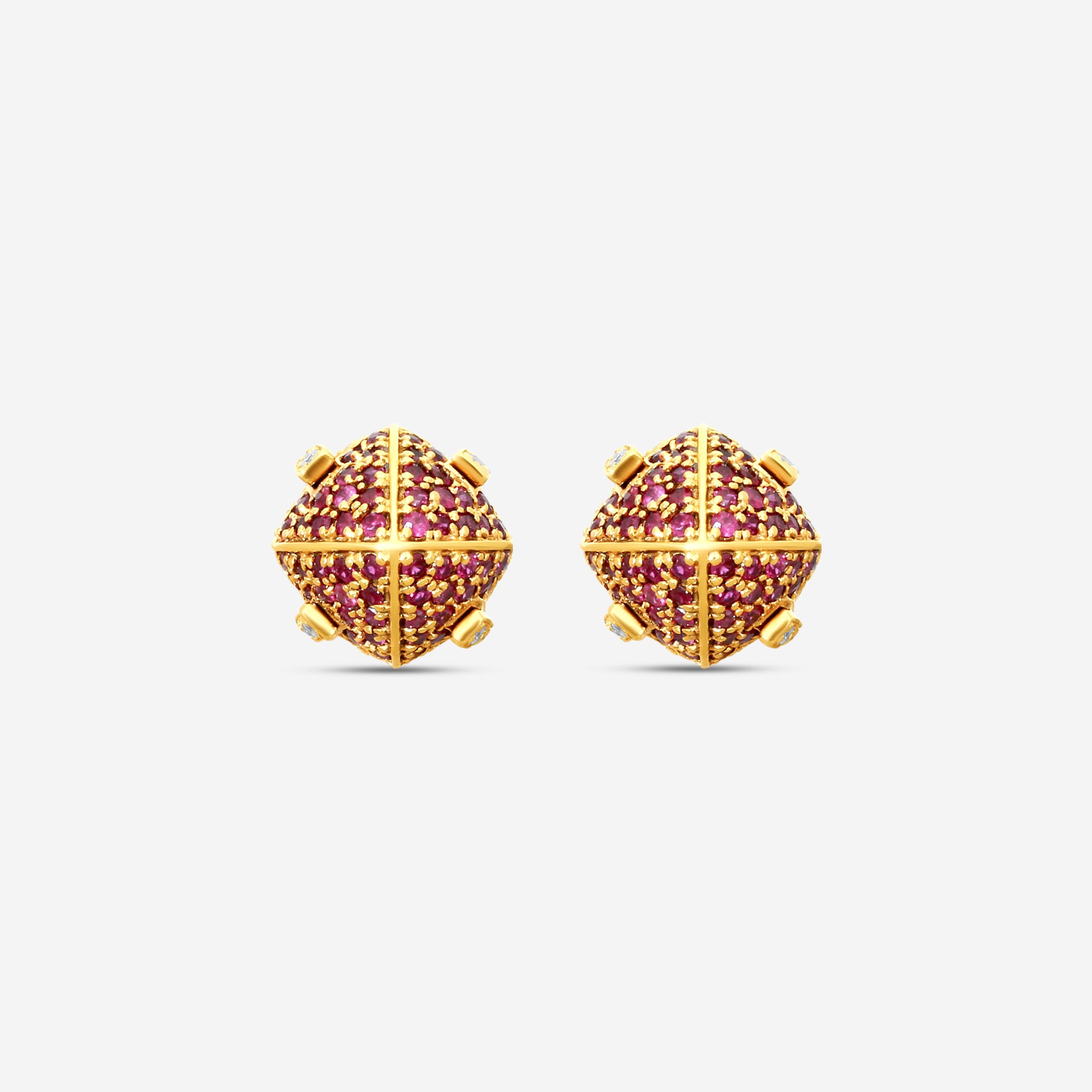 Goshwara Sugarloaf 18K Yellow Gold Ruby and Diamond Stud Earrings JE0231-RU-Y