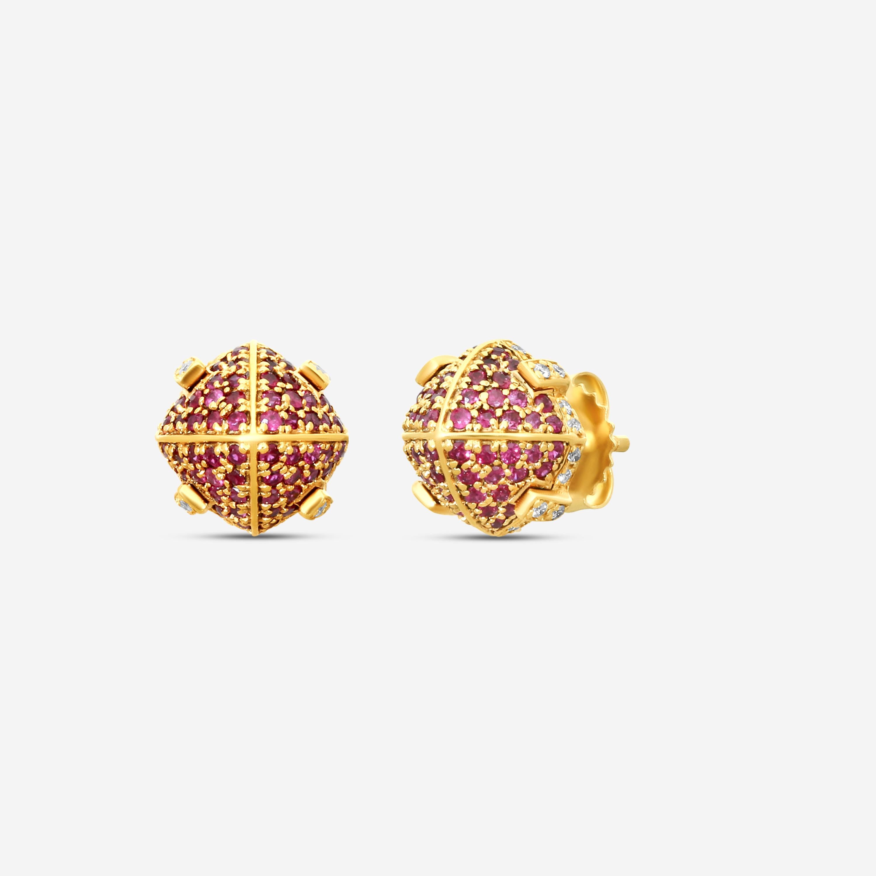 Goshwara Sugarloaf 18K Yellow Gold Ruby and Diamond Stud Earrings JE0231-RU-Y — view 2