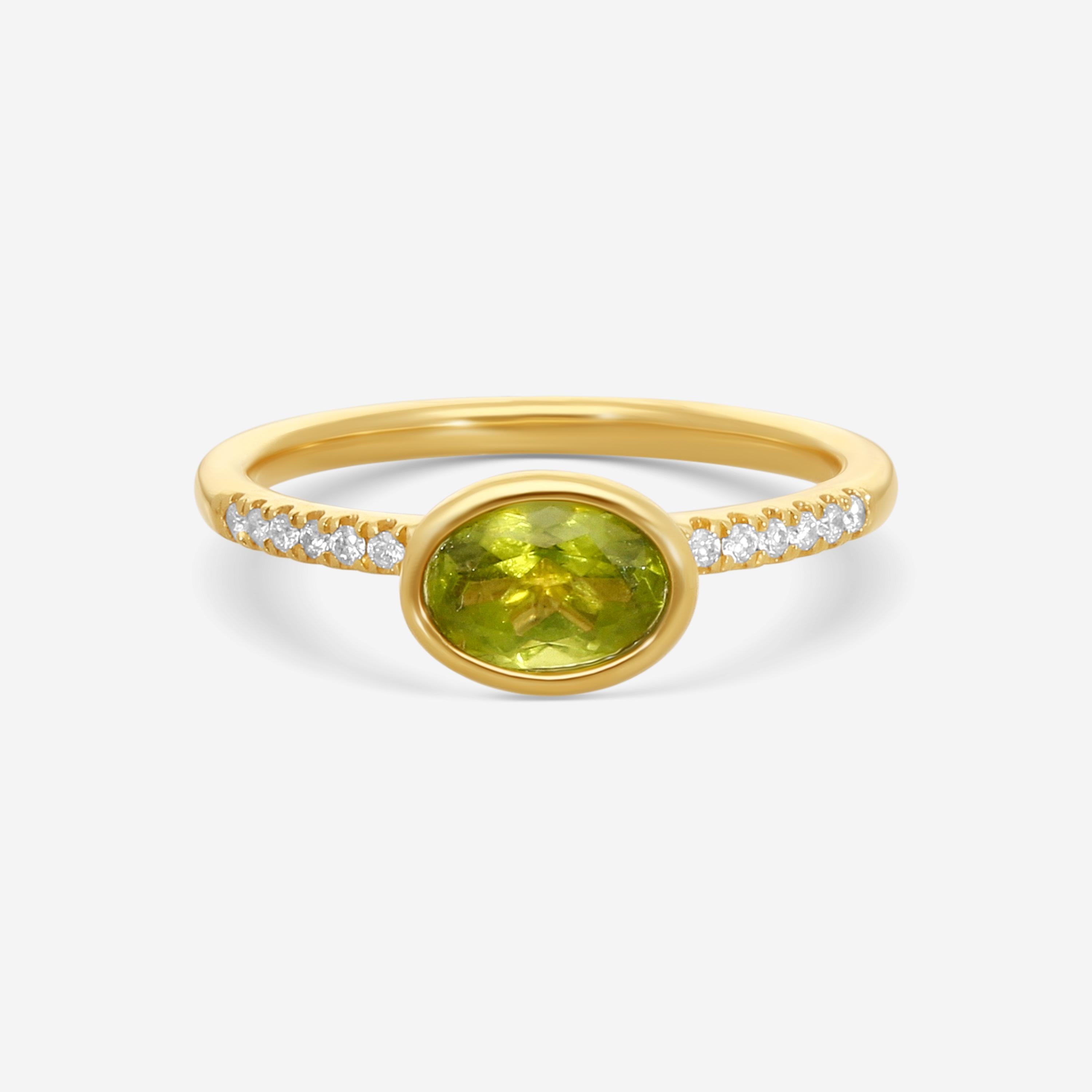 Goshwara Gossip 18K Yellow Gold Diamond and Oval Peridot Ring Sz. 6 JR0069-PE-D