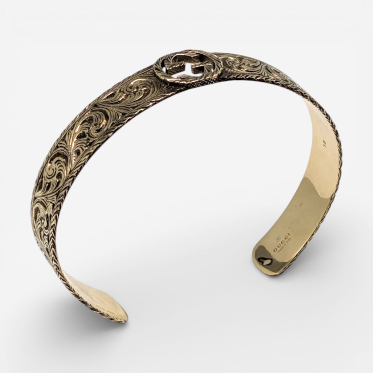 Gucci Interlocking GG 18K Yellow Gold Logo Engraved Cuff Bracelet YBA5798940010 — view 2