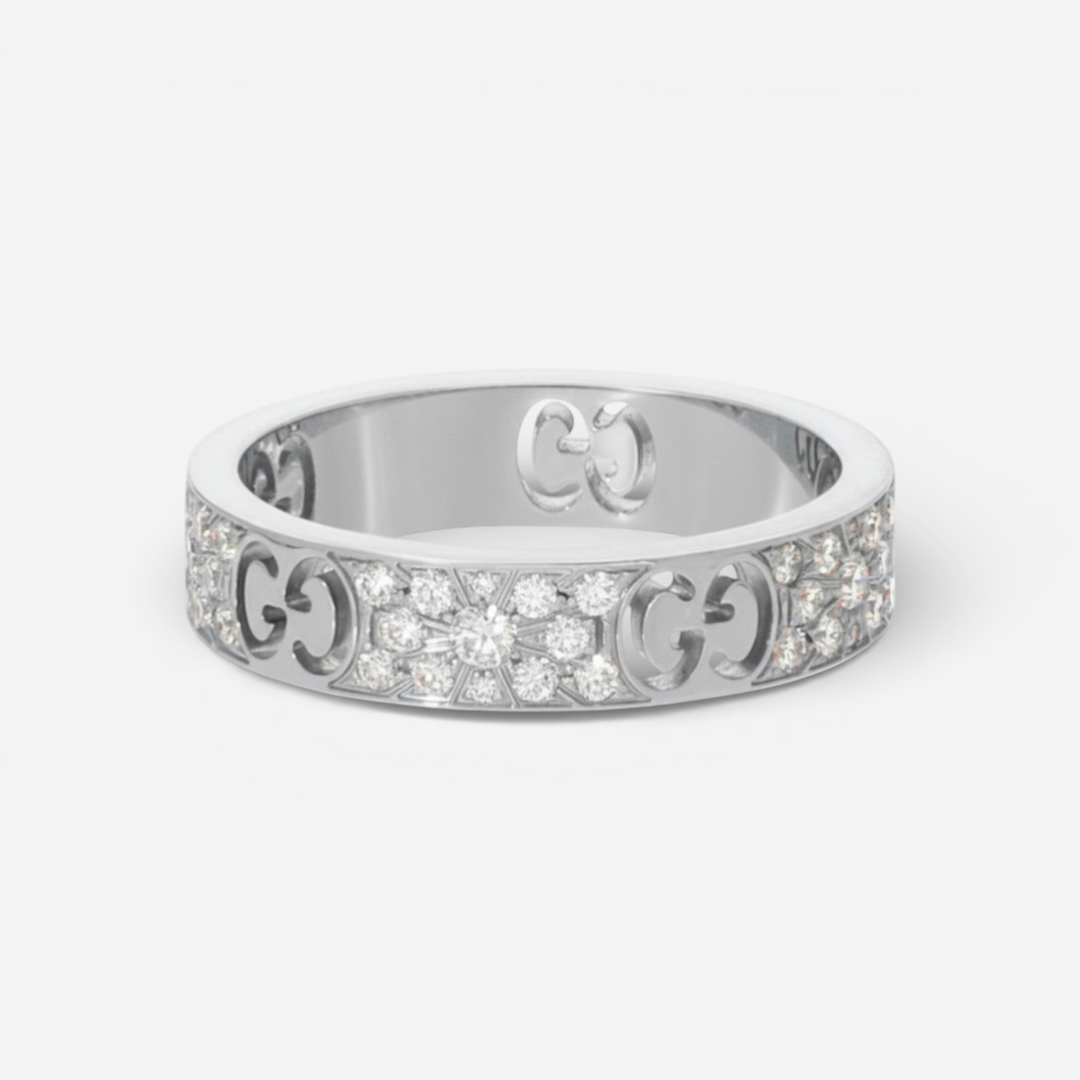 Gucci Icon 18K White Gold Diamond Band Ring YBC7294150020 — view 2