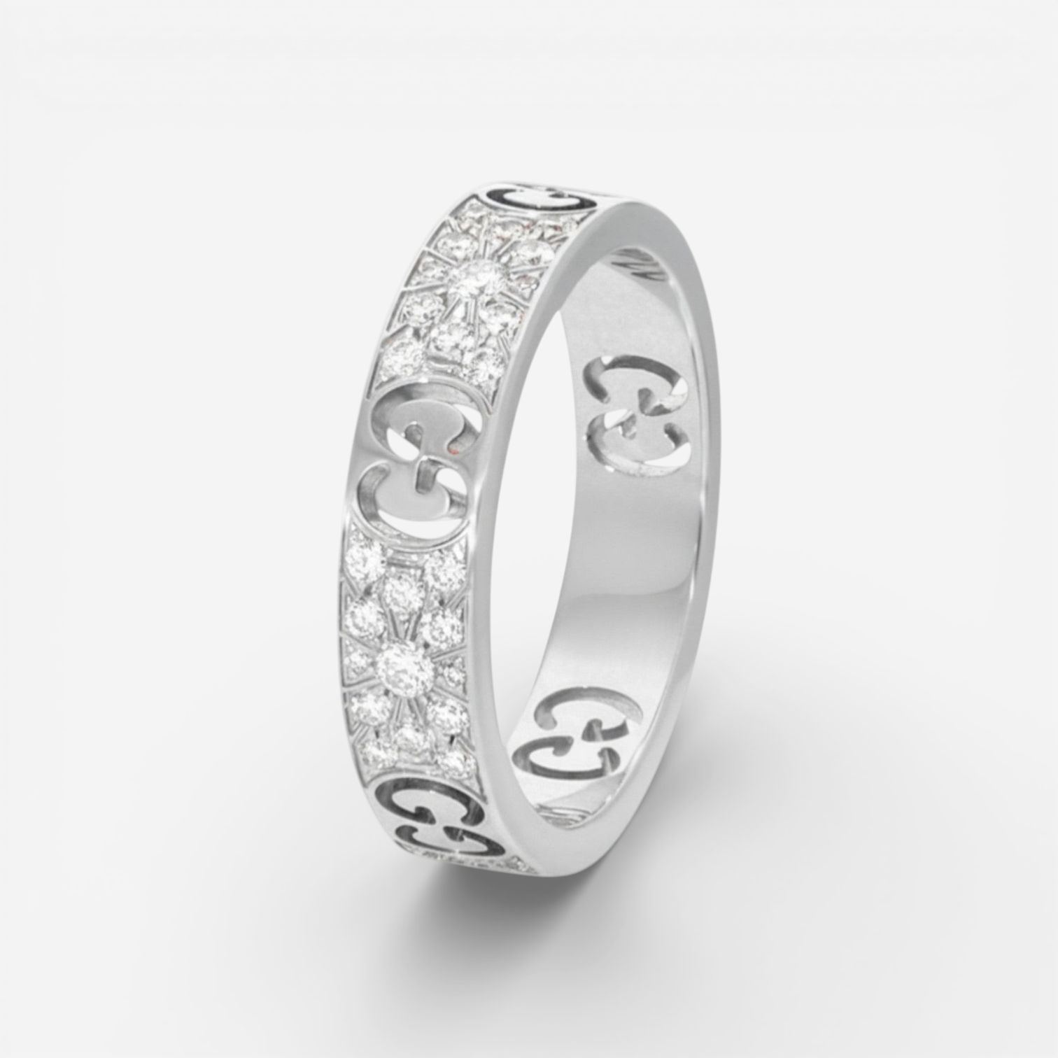 Gucci Icon 18K White Gold Diamond Band Ring YBC7294150020 — view 3