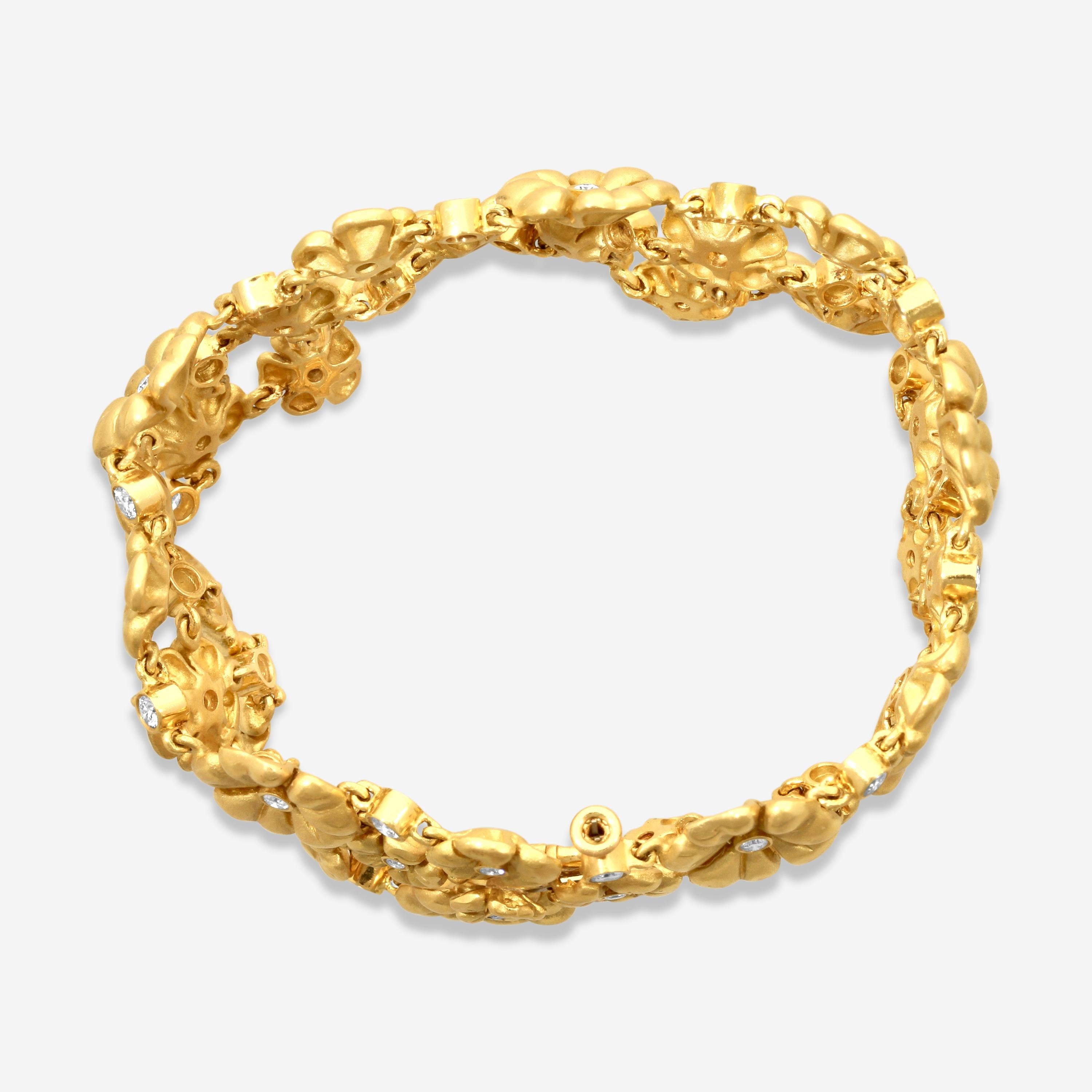 Suna 18K Yellow Gold Diamond Blossom Bracelet B3721Y — view 5