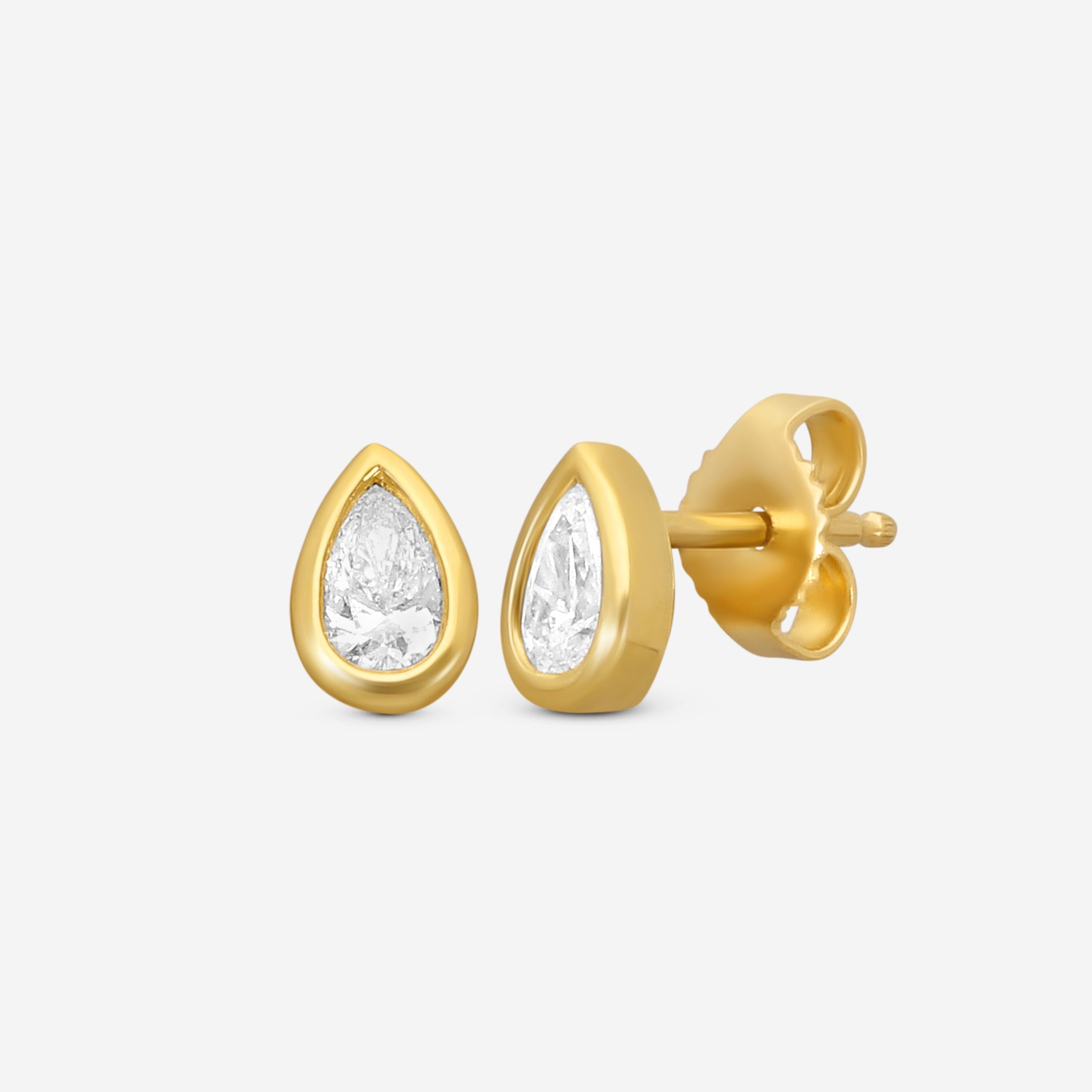 Roberto Coin 18K Yellow Gold Diamond Pearshape Stud Earrings 111433AYERX0 — view 2