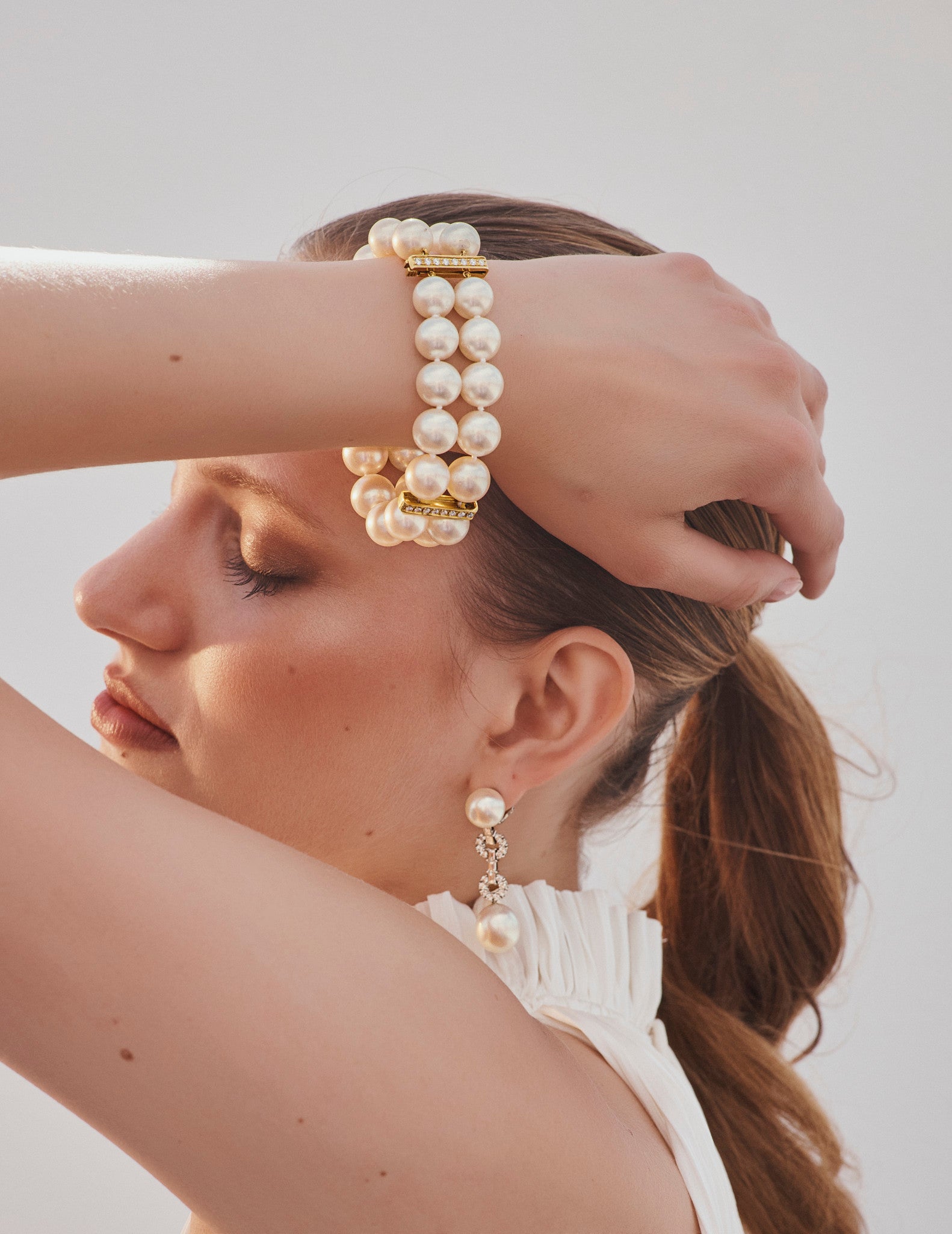 Assael 18K Yellow Gold Diamond & South Sea Cultured Pearl Bracelet B1655 — view 2