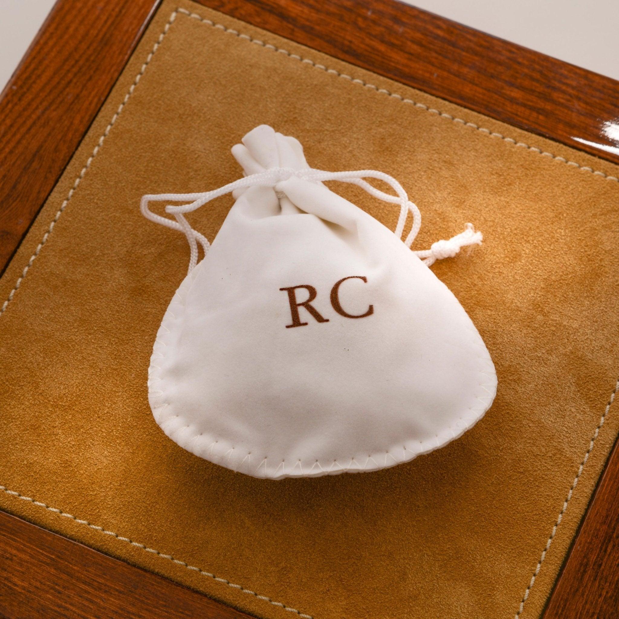 Roberto Coin Venetian Princess 18K Yellow Gold Diamond & Mother of Pearl Station Necklace 8882462AY — view 5