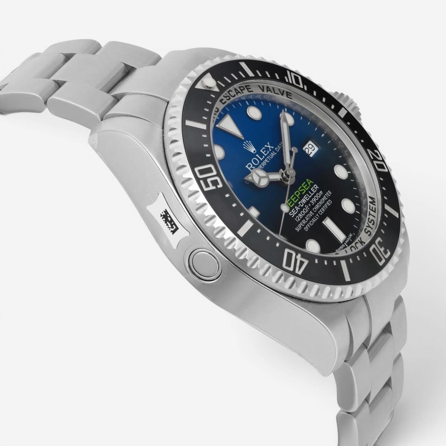 Rolex Sea-Dweller Stainless Steel Automatic Men's Watch 116660 — view 3