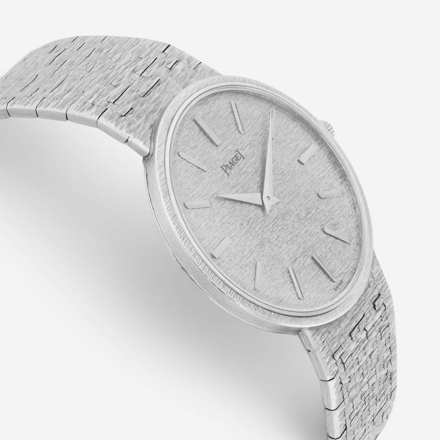 Piaget Classic 18K White Gold Manual Wind Unisex Watch 9643A6 — view 4