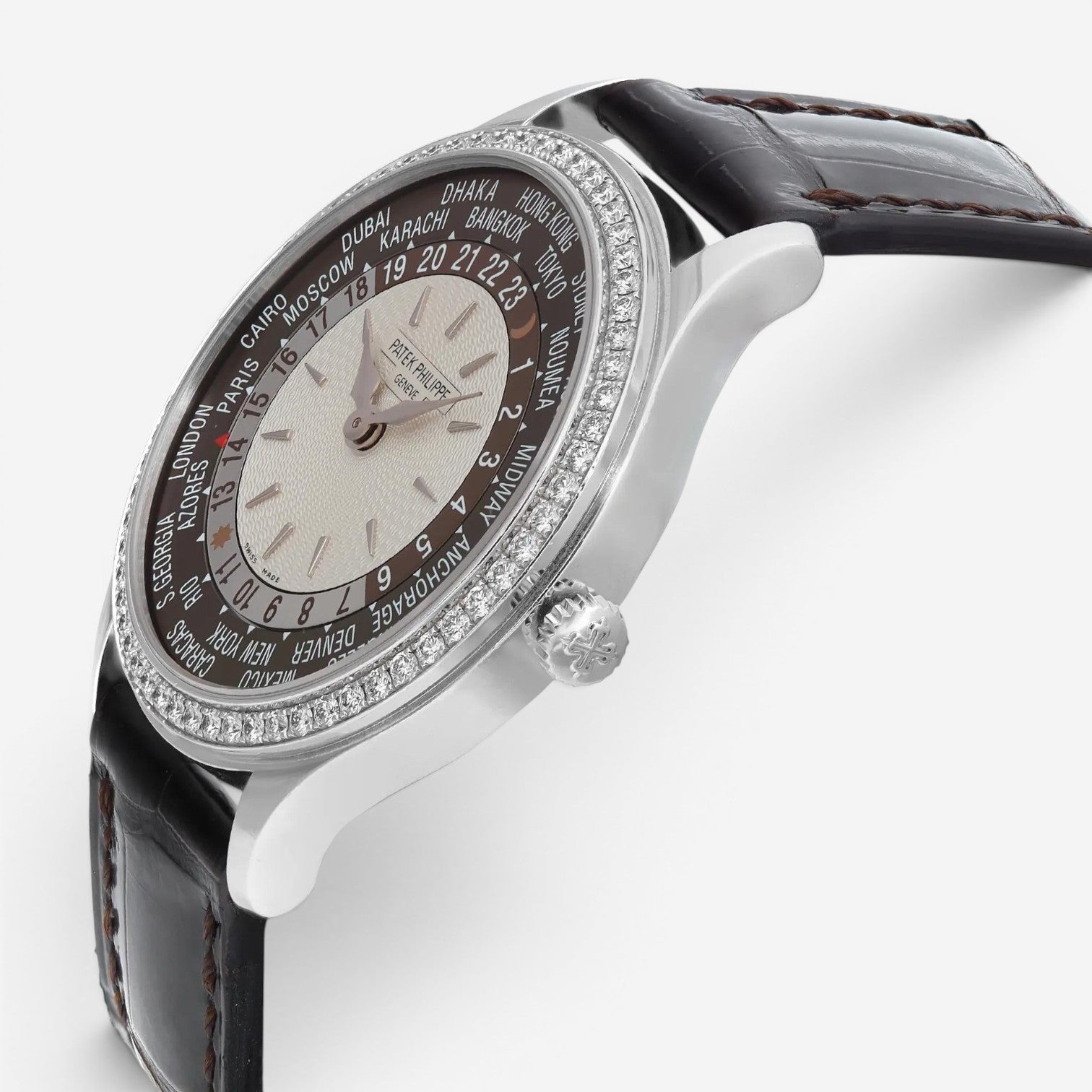 Patek Philippe World Time 18K White Gold Diamond Automatic Men's Watch 7130G-001 — view 2