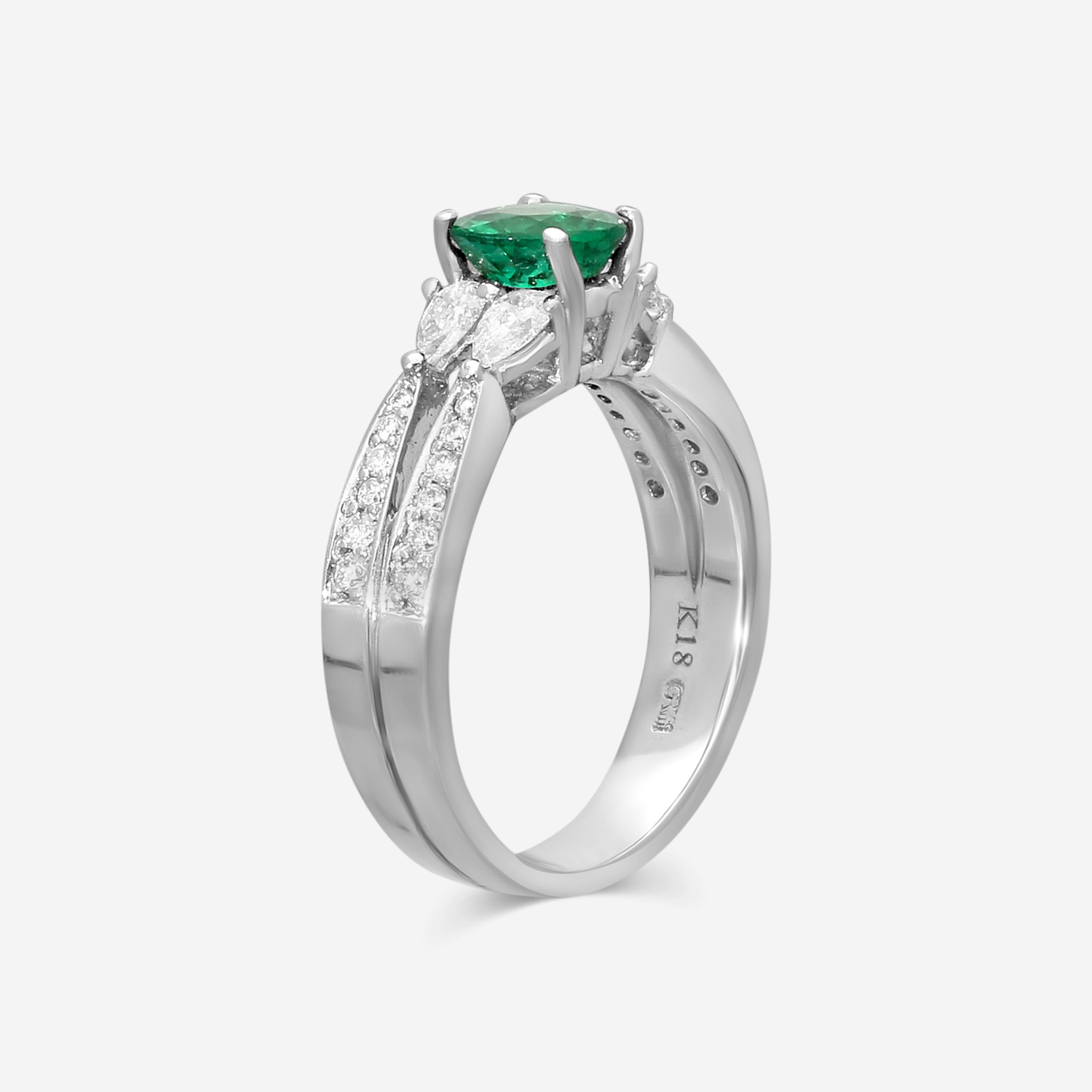 Gregg Ruth 18K White Gold Diamond & Green Sapphire Split Shank Ring Sz. 6.5 4F03 — view 2