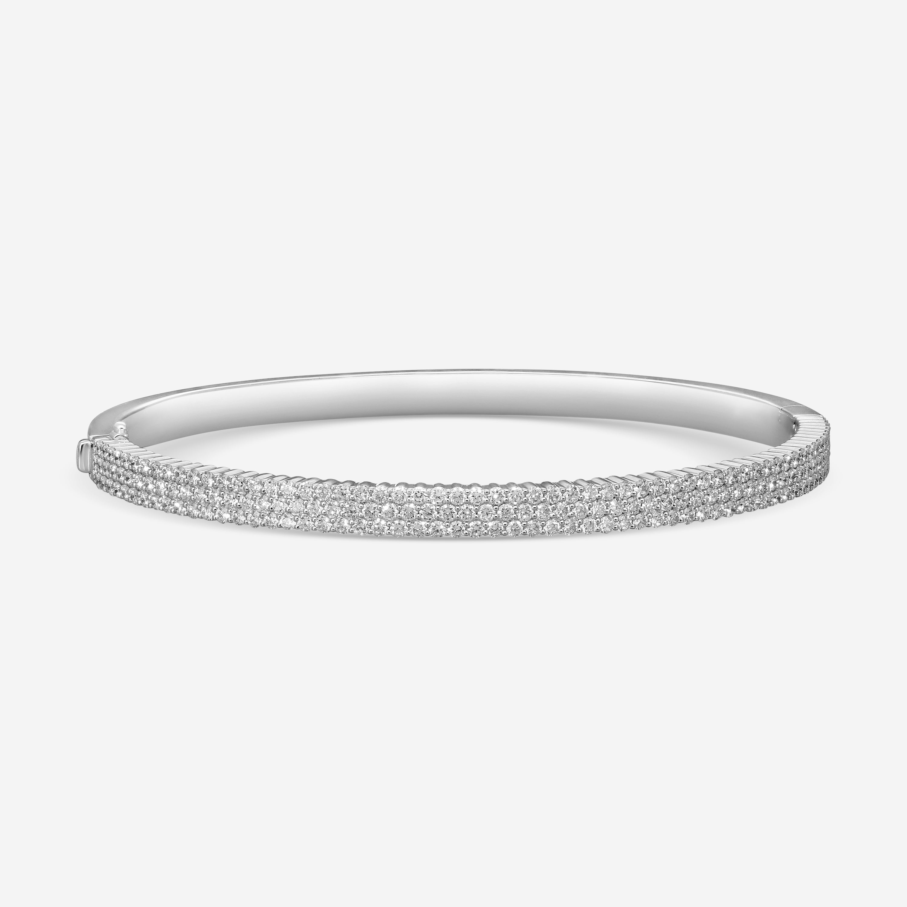 Mémoire Paramount 18K White Gold Triple Row Diamond Bangle Bracelet CGPR125-18KW