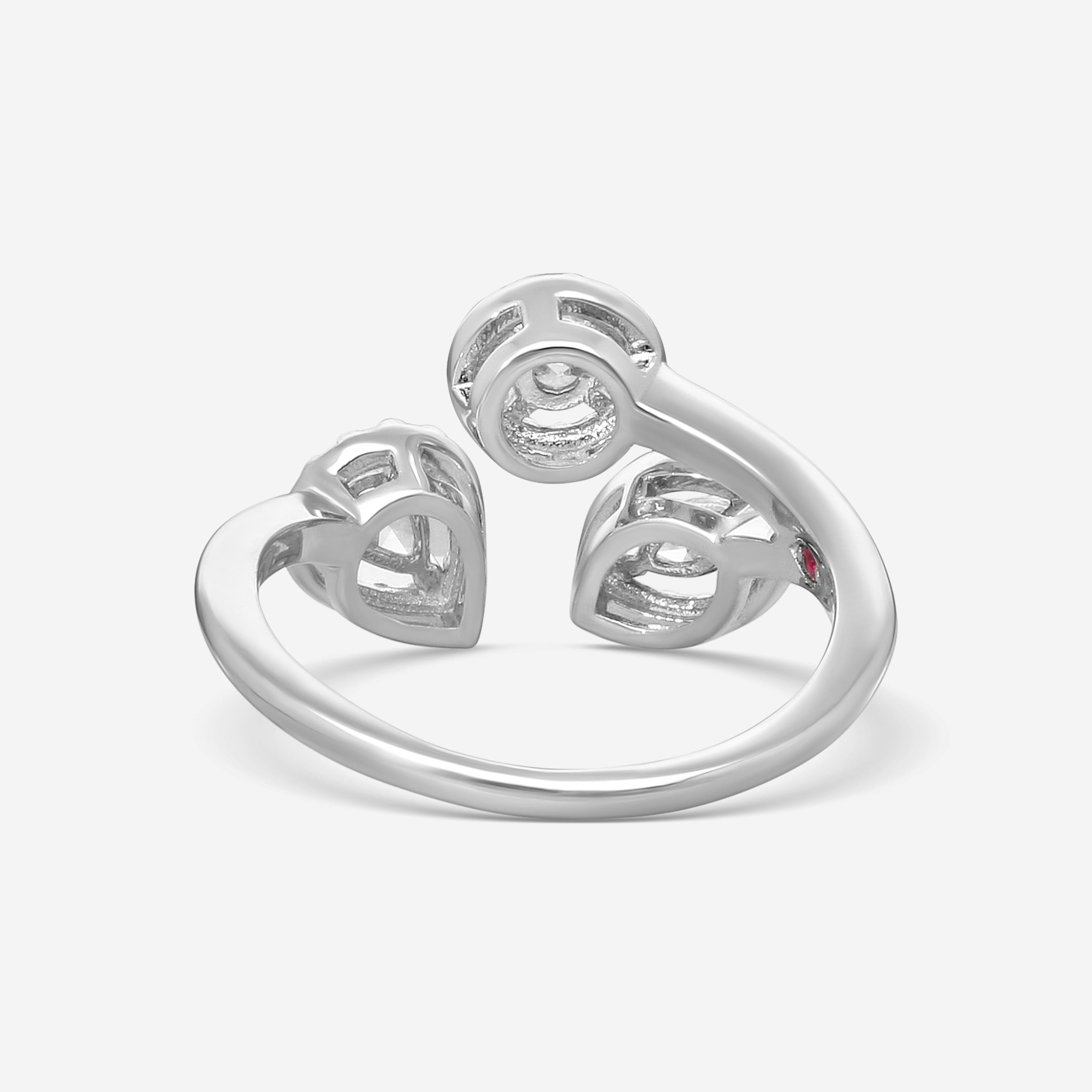 Roberto Coin Dolcetto 18K White Gold Diamond 3-Stone Ring Sz. 6.5 111491AW65X0 — view 3