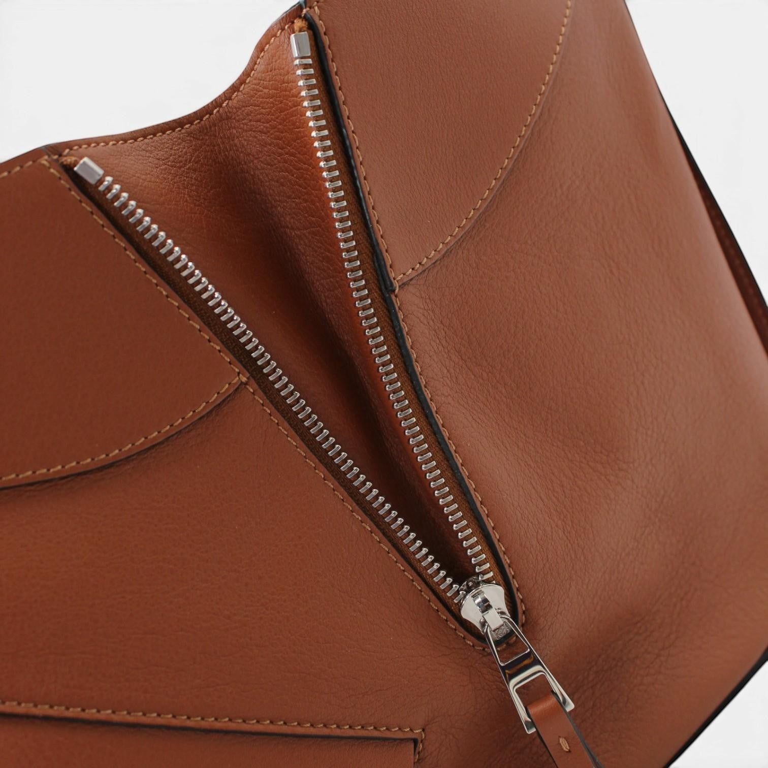 Loewe Hammock Small Brown Leather Handbag 38730S35 — view 5